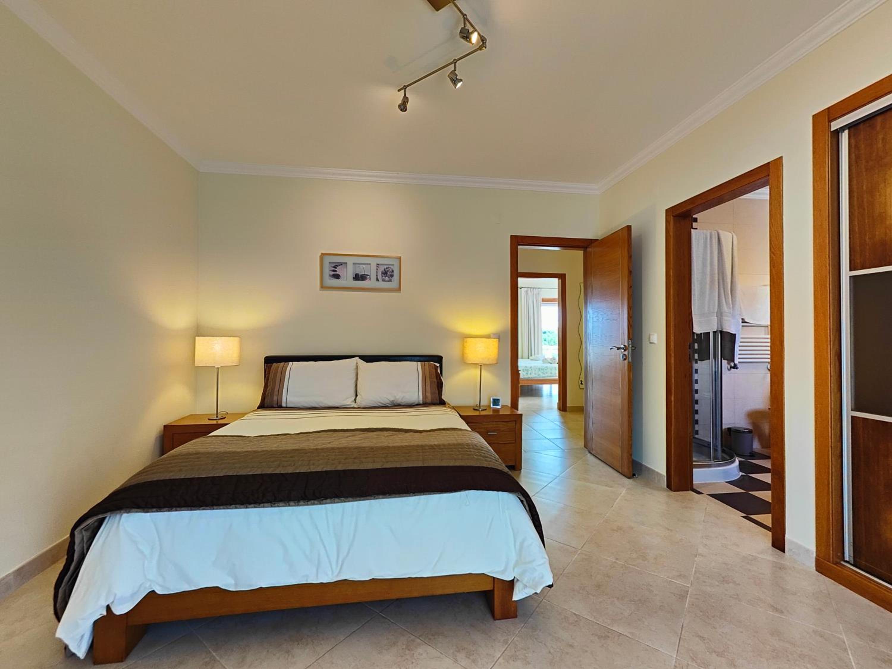 Three-Bedroom Villa photo 3