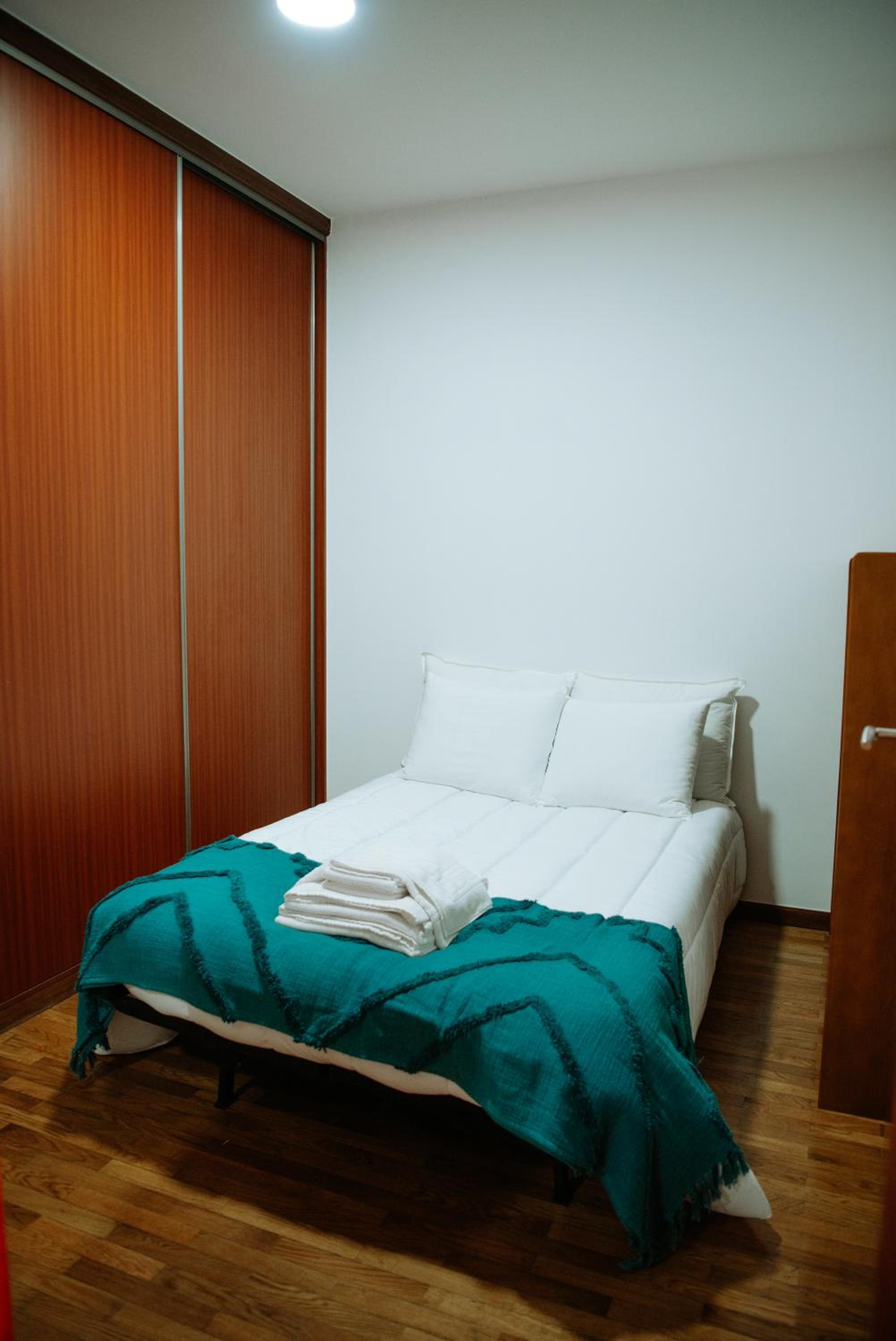 Three-Bedroom Apartment photo 3