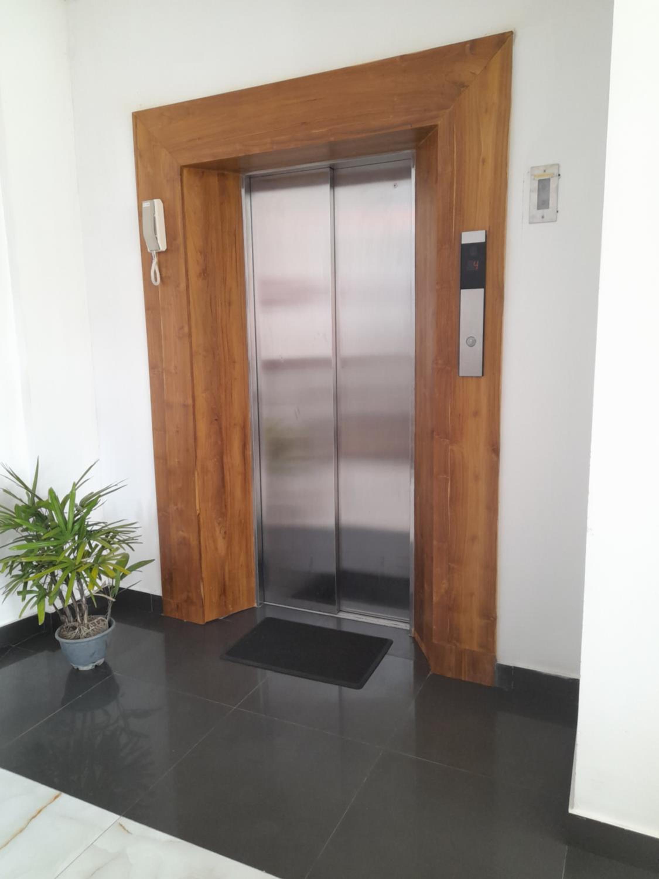 Superior Double room with Balcony and sea view with free airport pickup