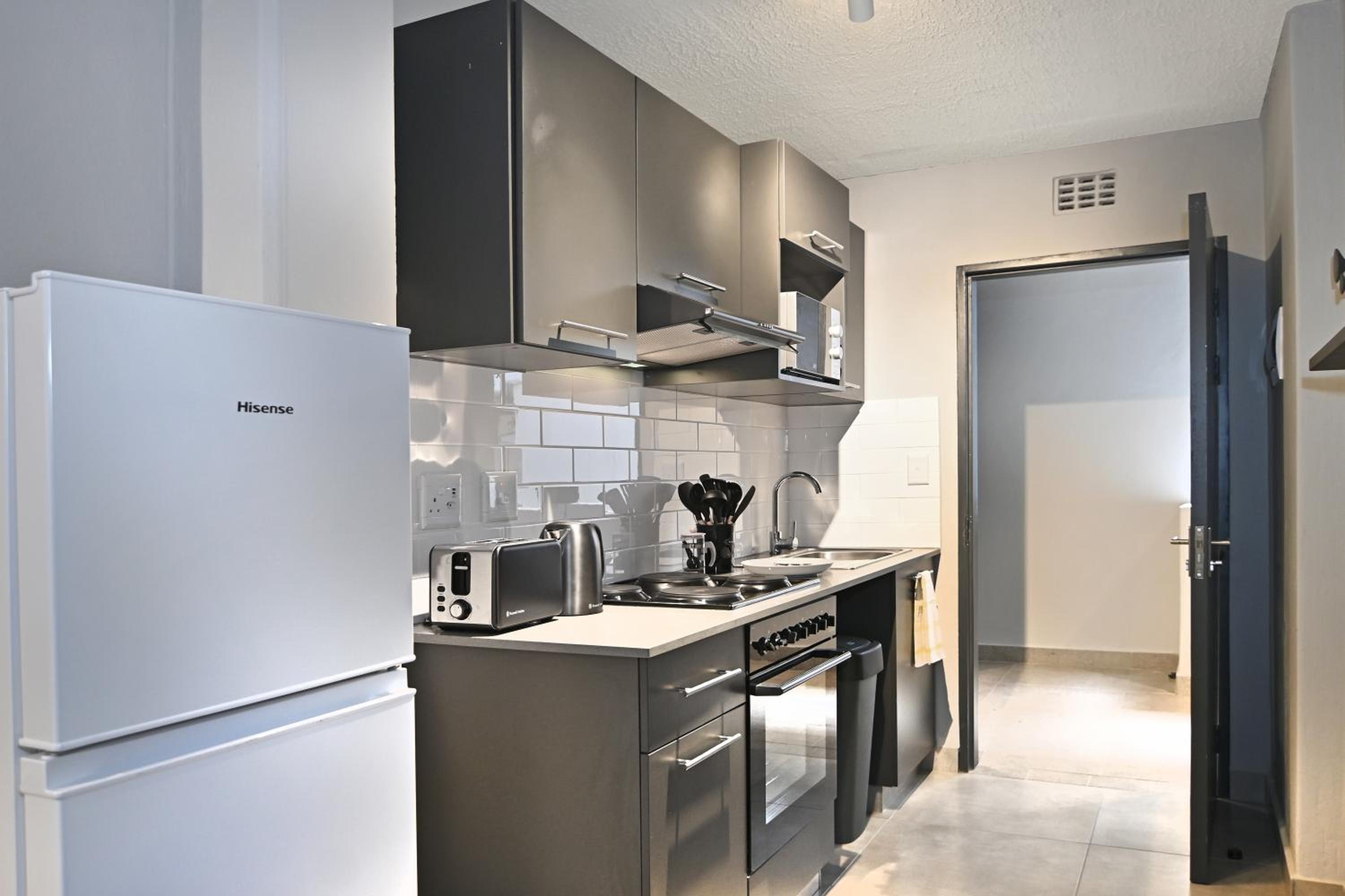 Two-Bedroom Apartment - Photo 8