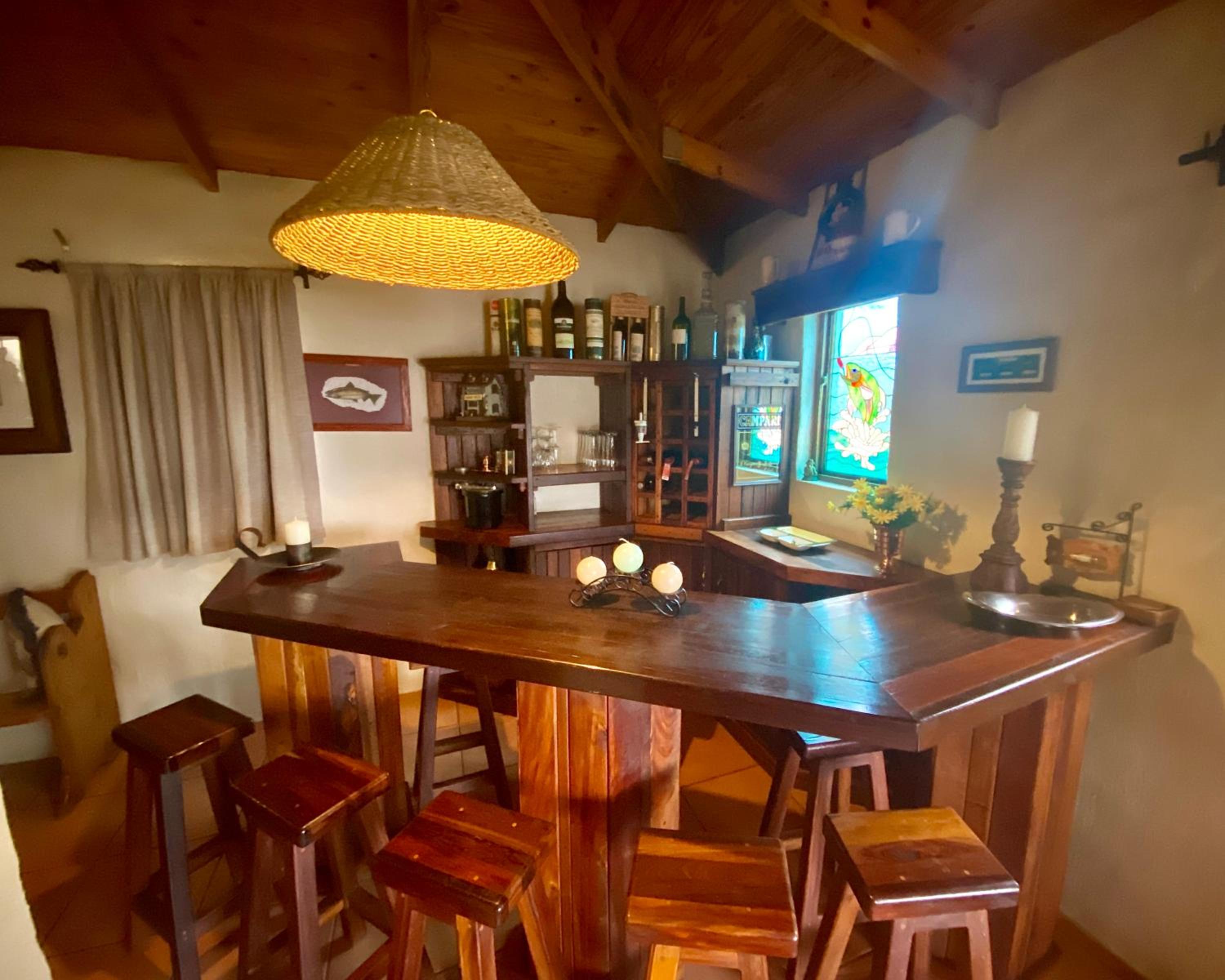 Deluxe Holiday Home - Photo 13
