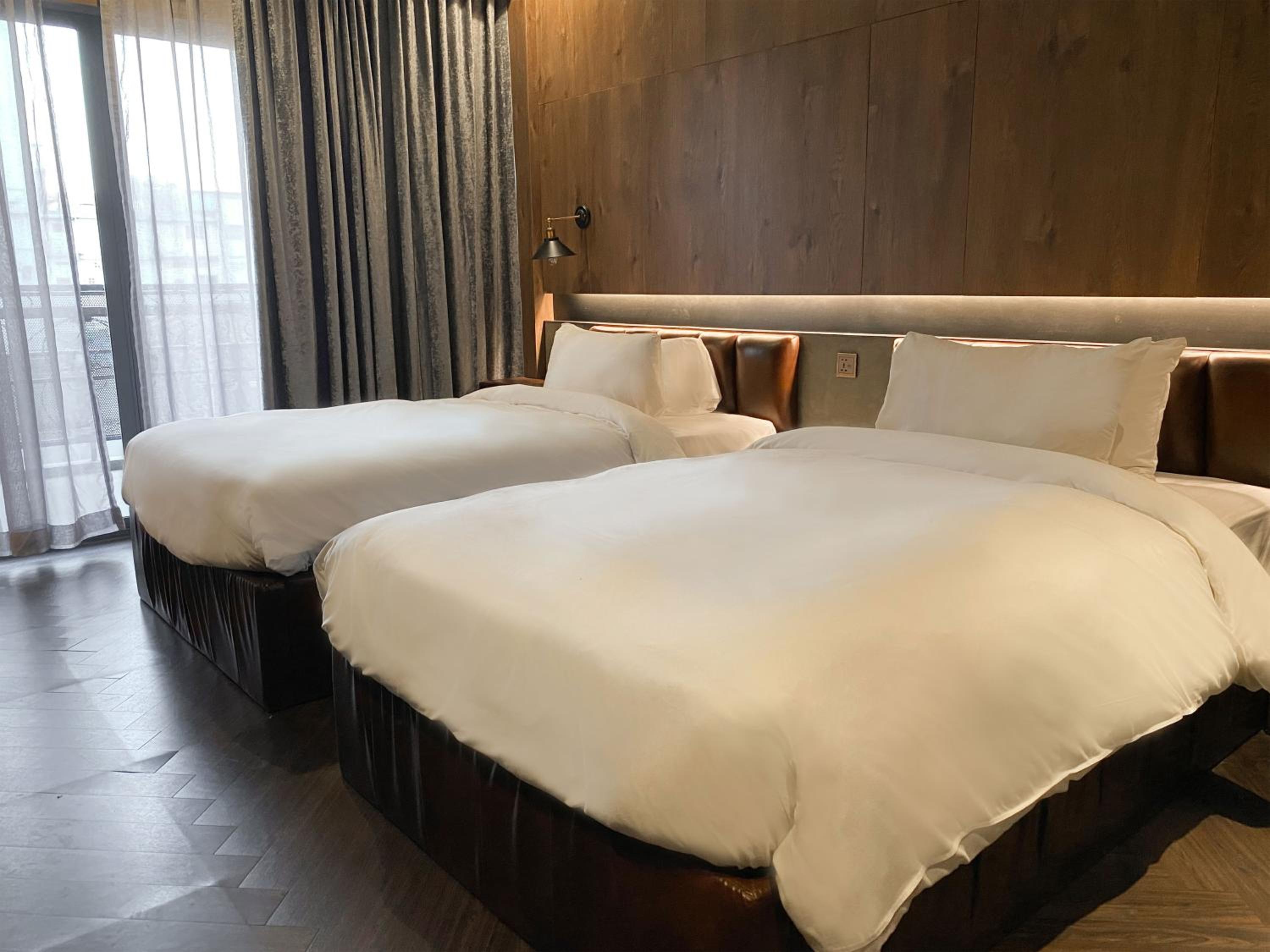 Classic Twin Room - Photo 1