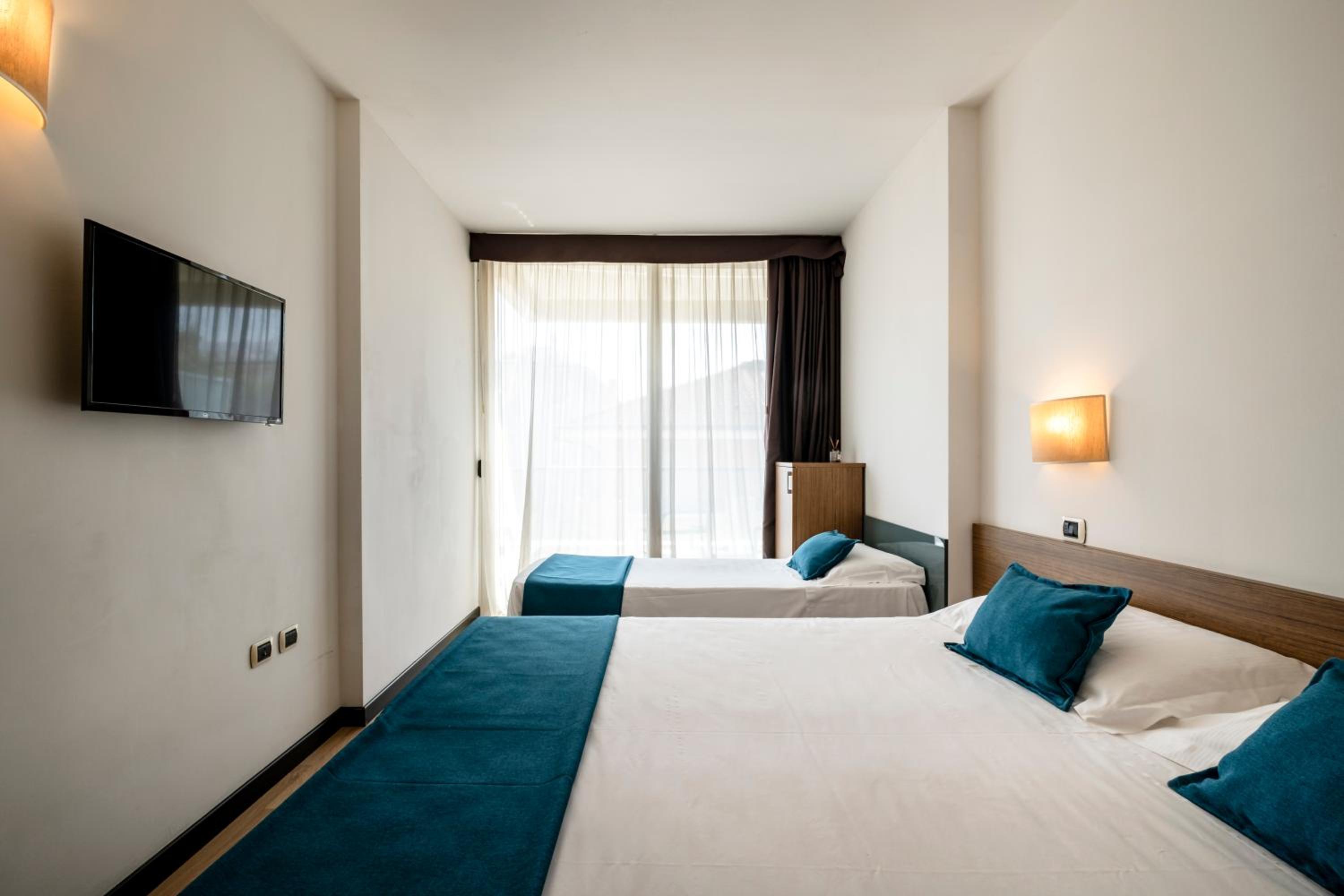 Triple Room - Photo 5