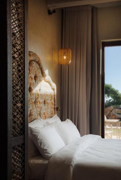 Standard King Room - Photo 3