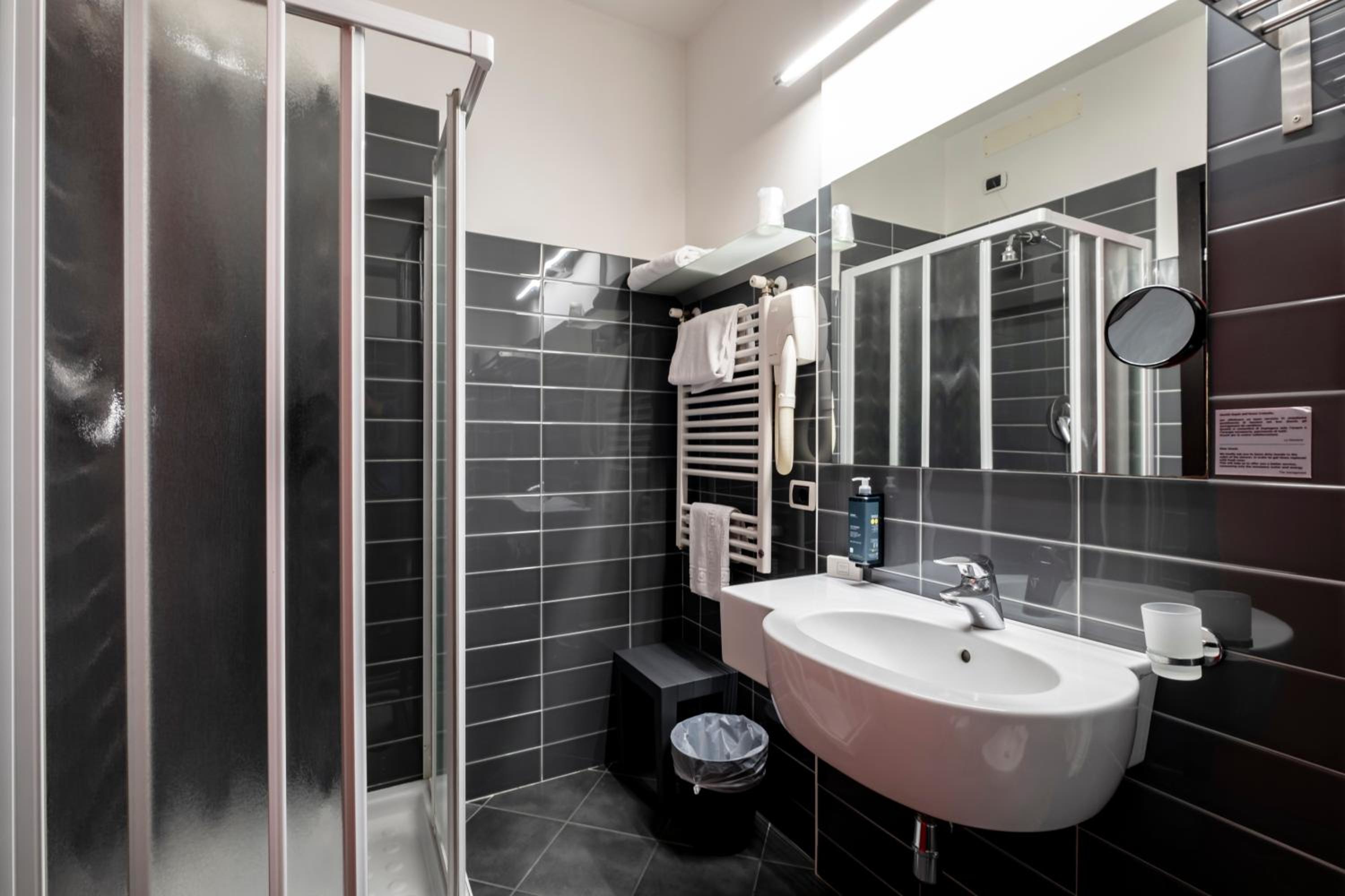 Triple Room - Photo 2