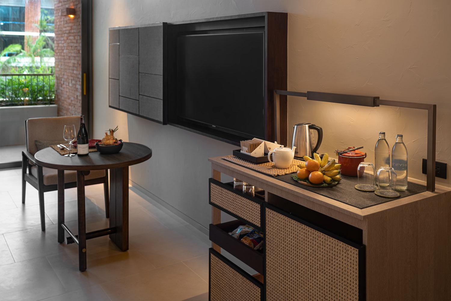 Deluxe King or Twin Room - Photo 6