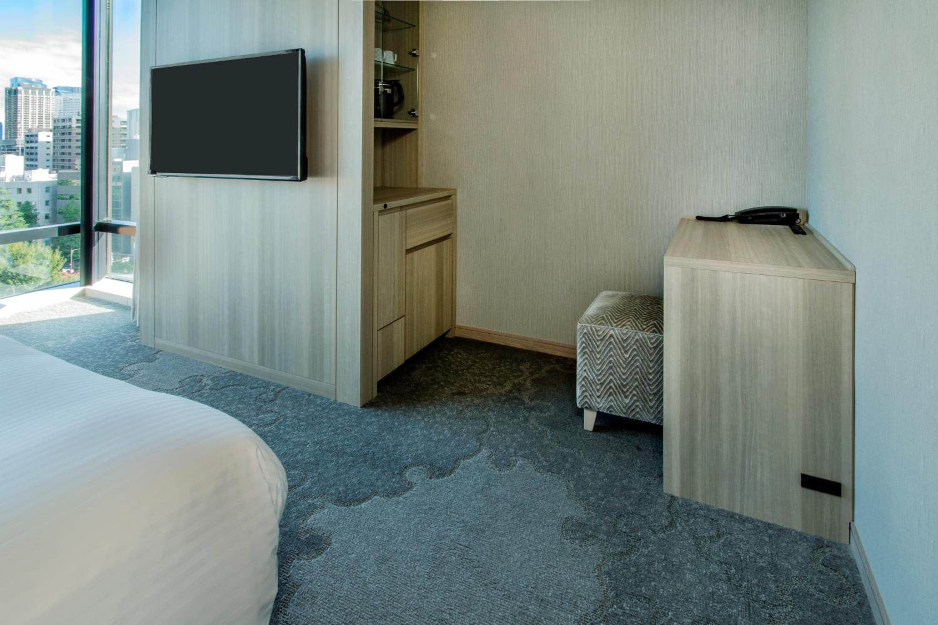 Corner Twin Room - Non-Smoking - Photo 3