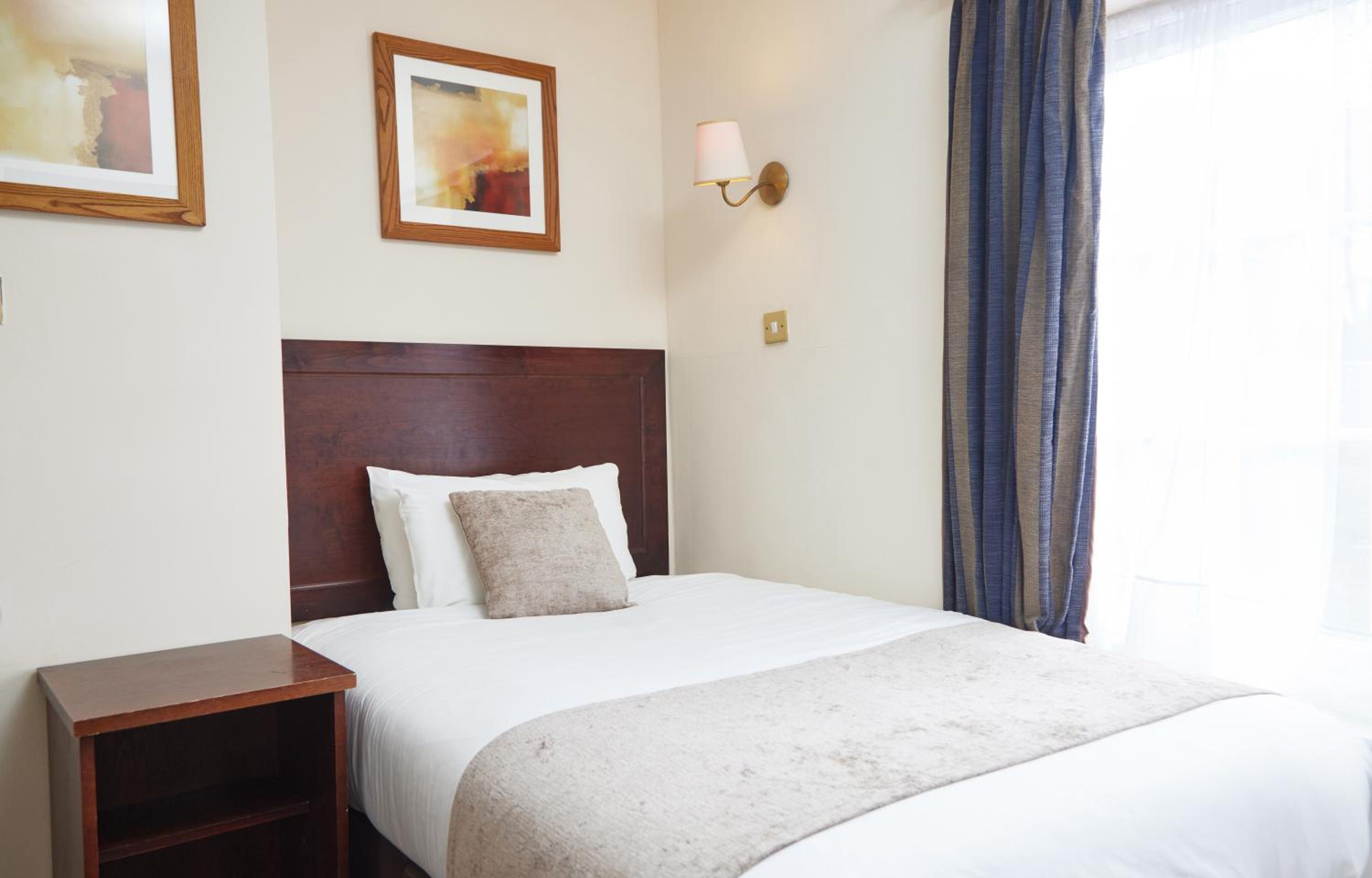 Single Room photo 1