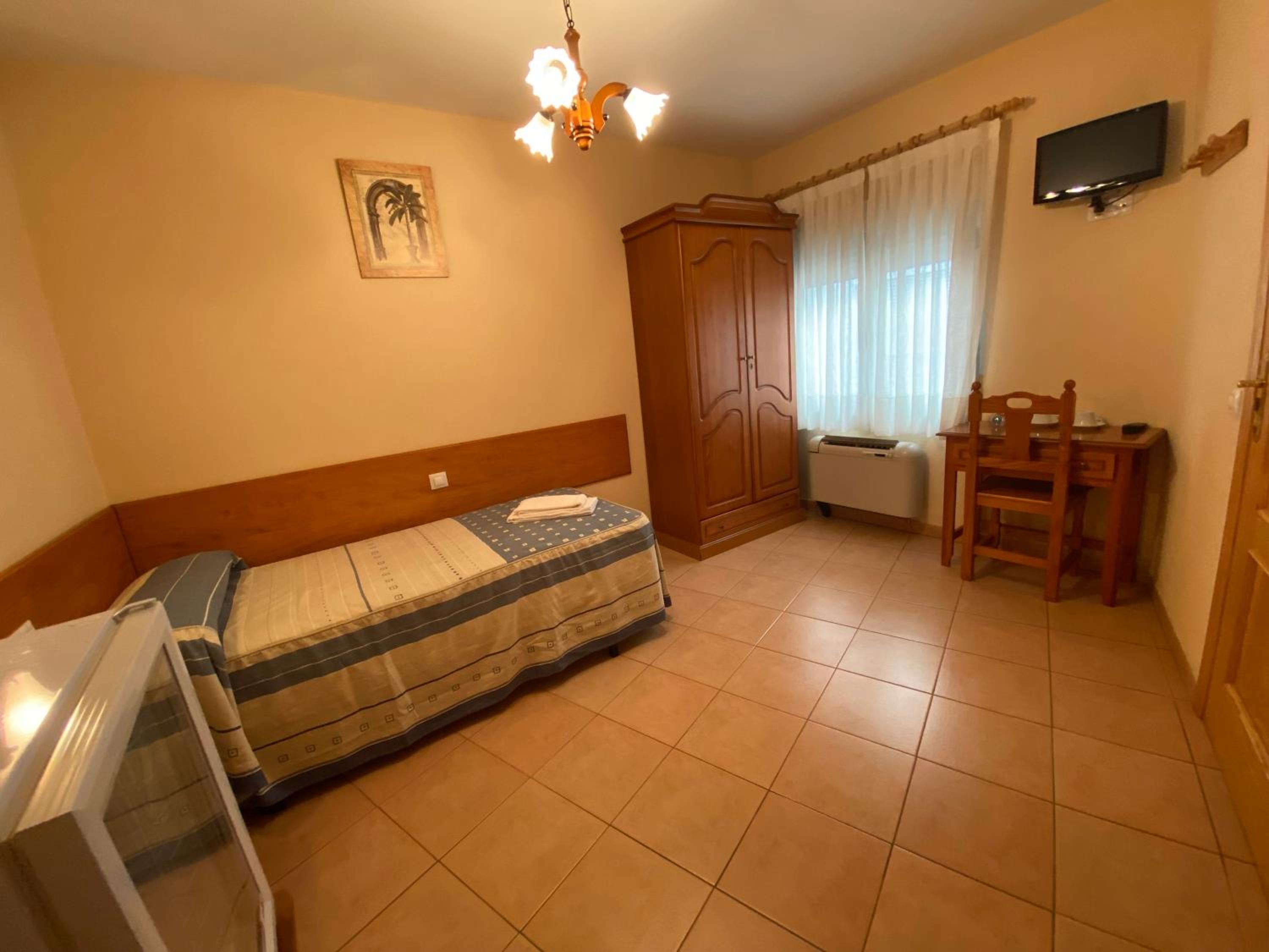 Habitación individual con baño privado