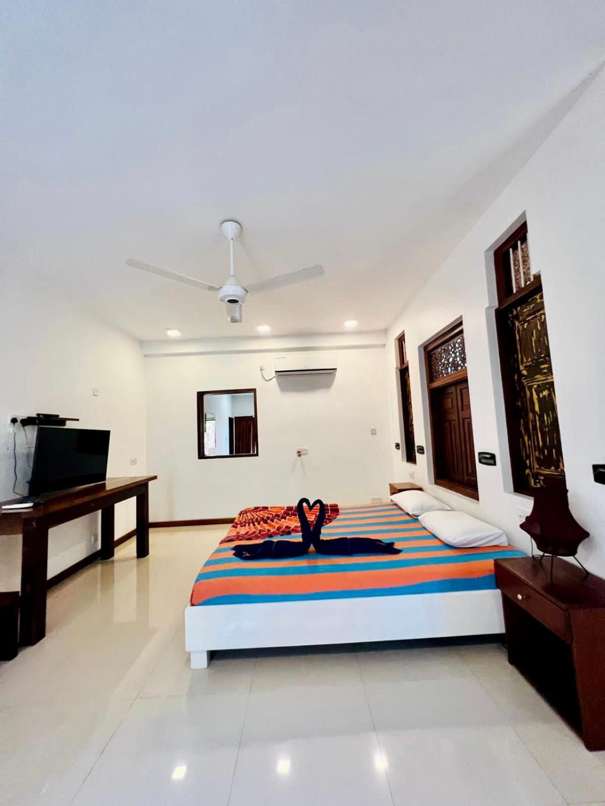 Deluxe Double Room With Free Airport Pick up