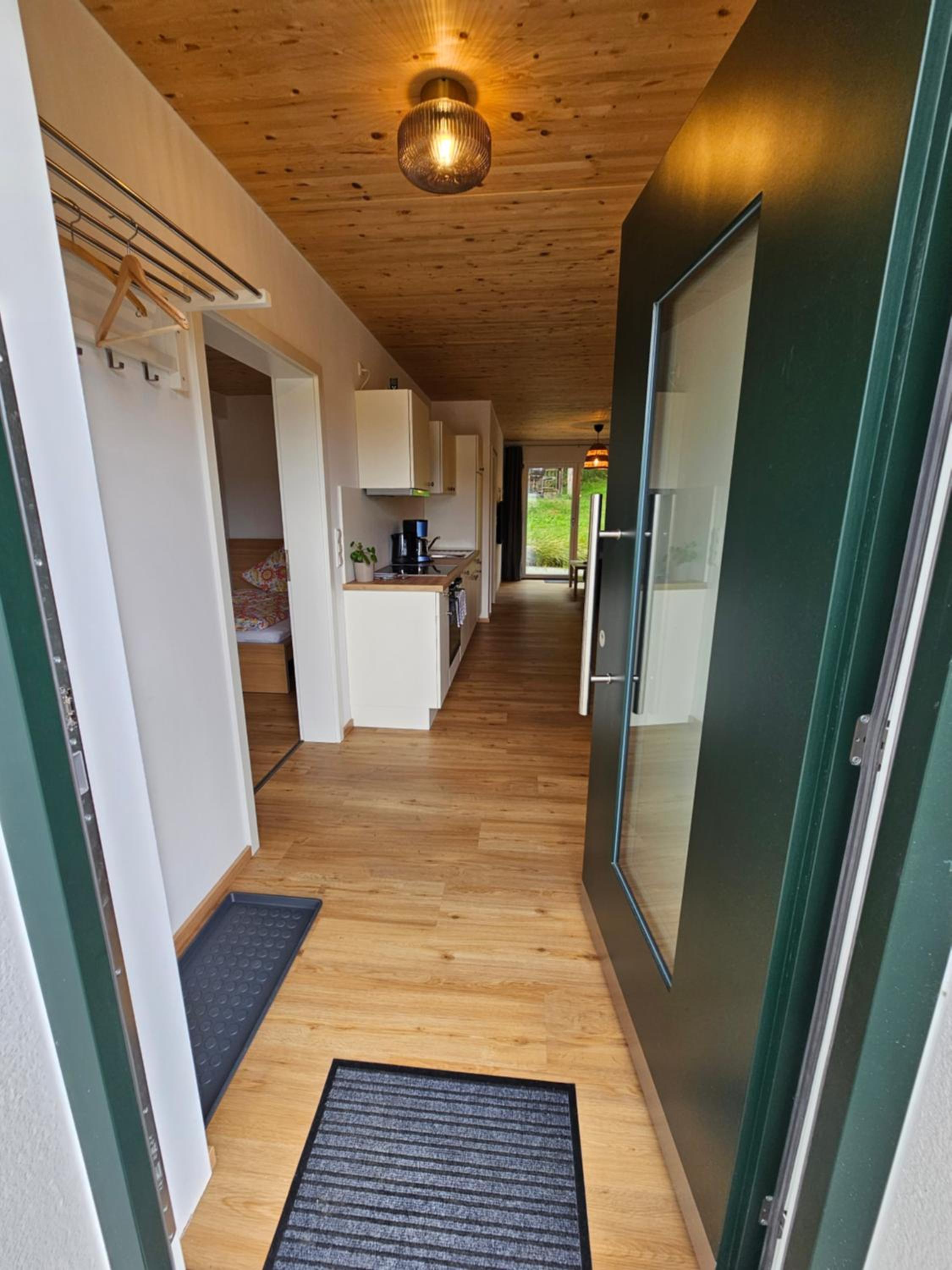 Apartment with Terrace - Photo 7