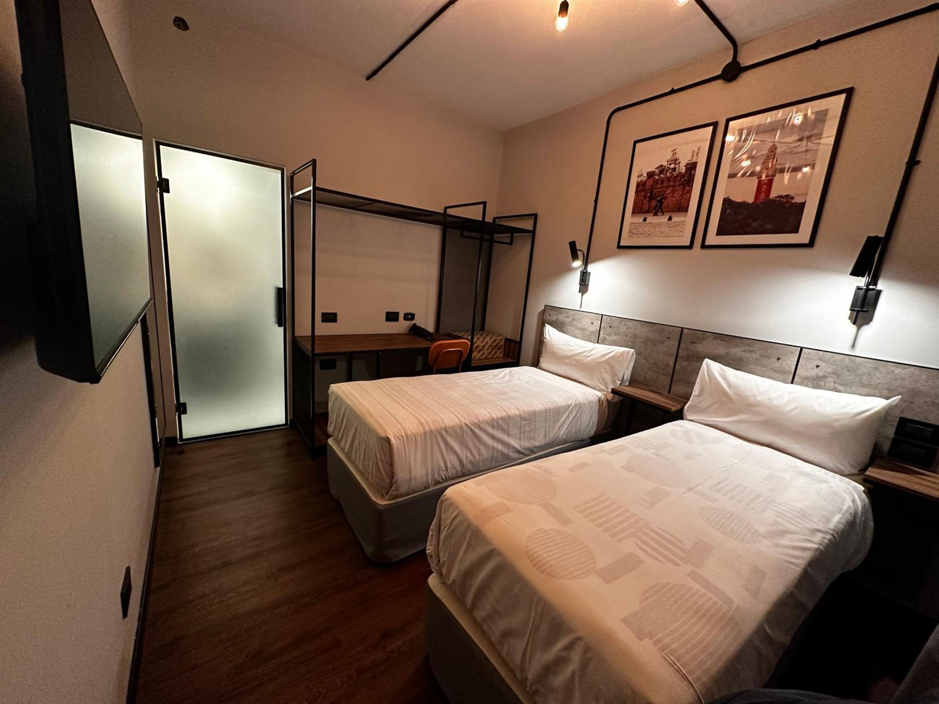Double Room with Patio photo 3