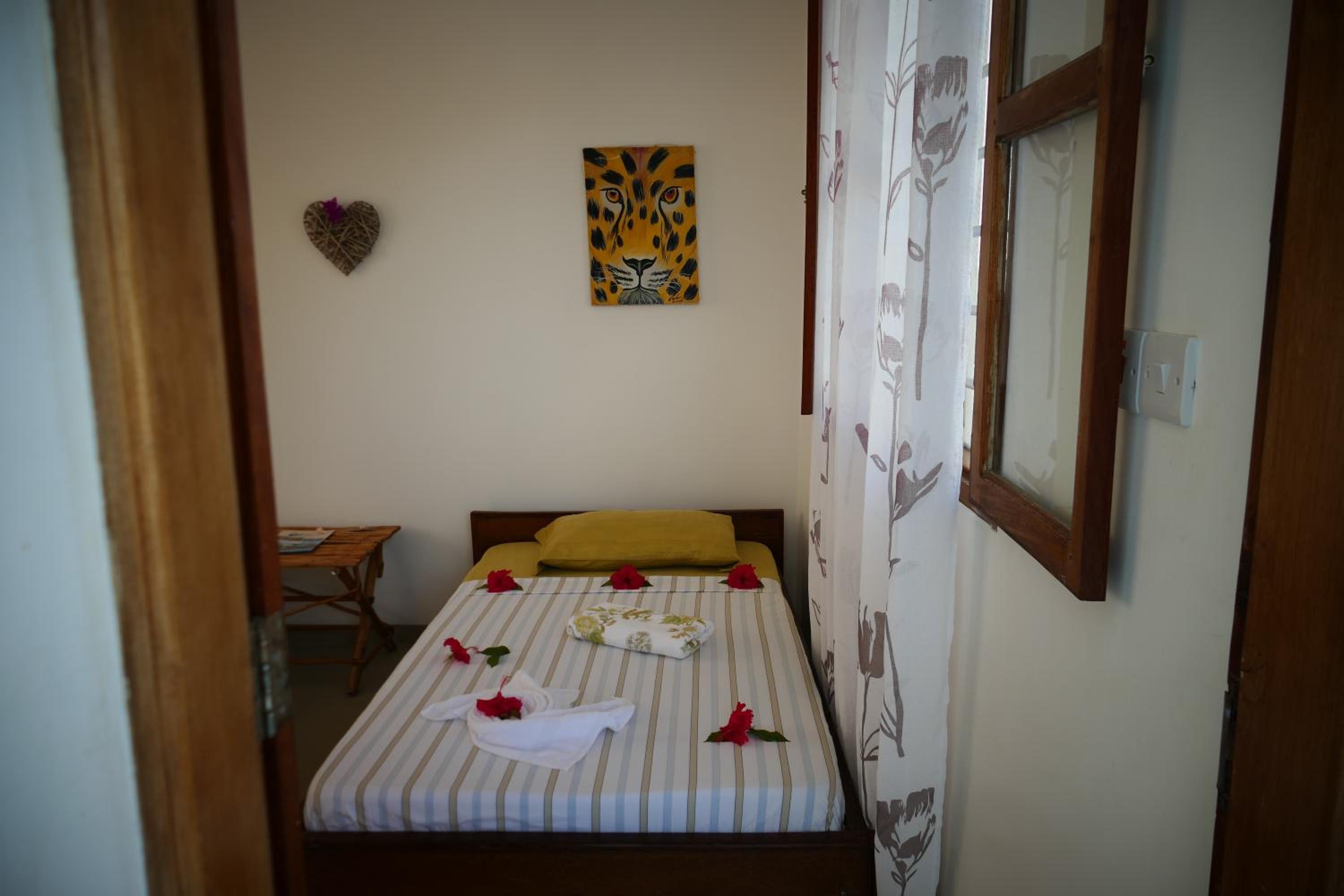 Triple Room with Private Bathroom