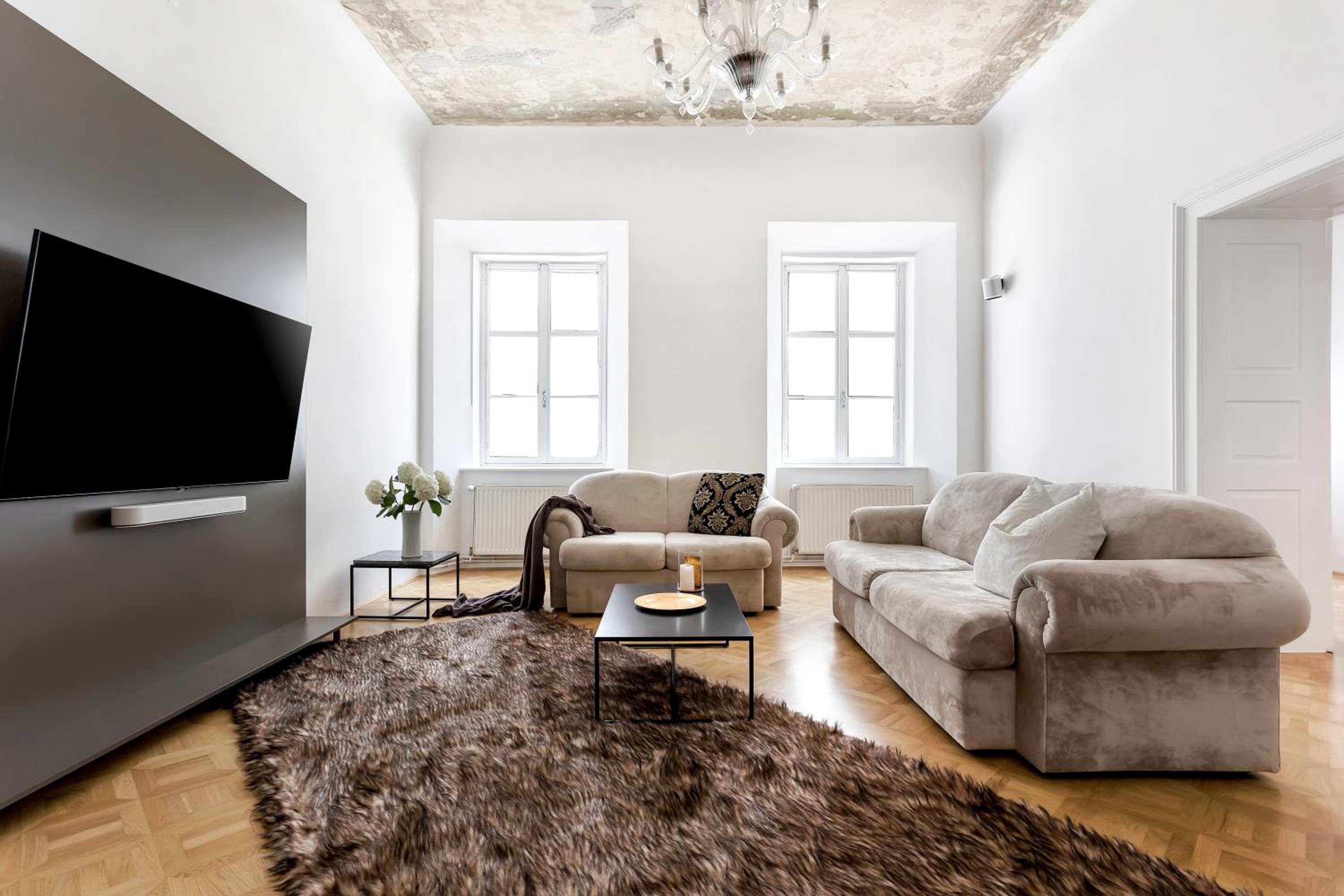 Deluxe Apartment