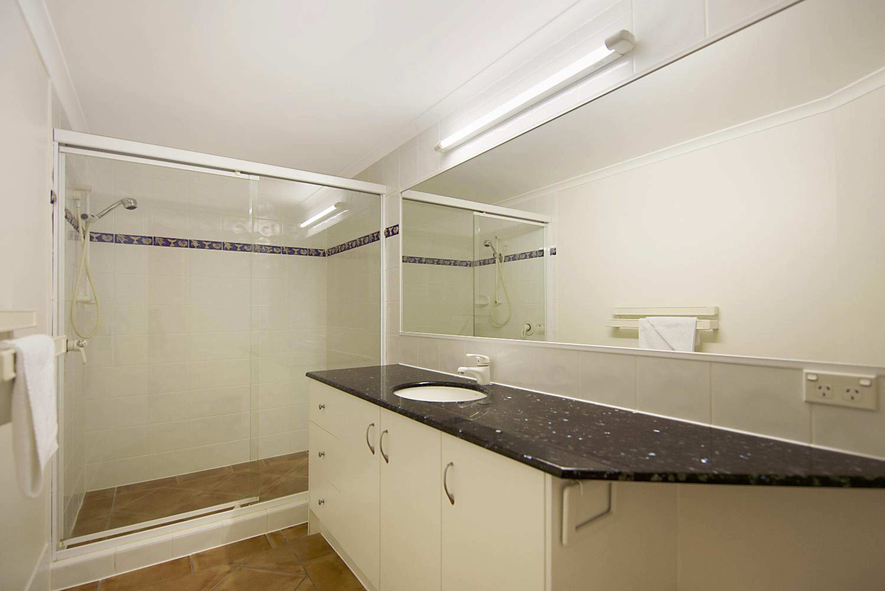 Premium Ocean View Apartment photo 3