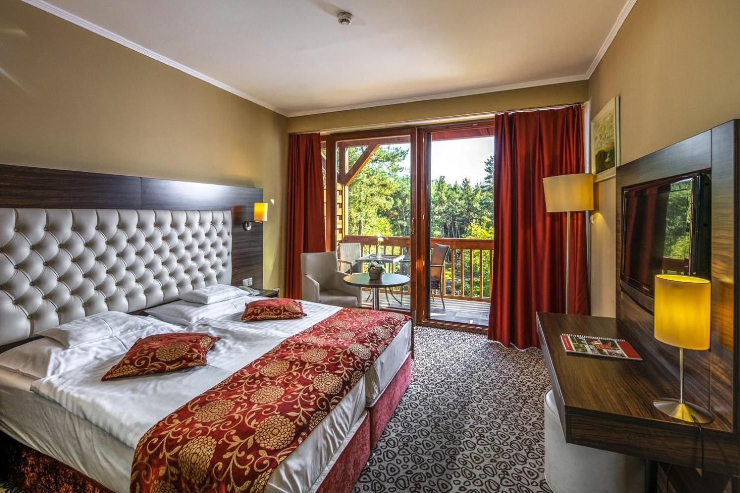 Double Room - Photo 1