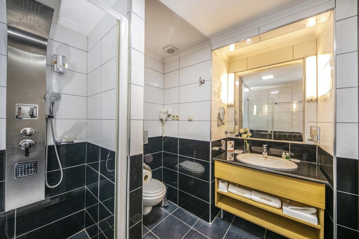 Double Room - Photo 4
