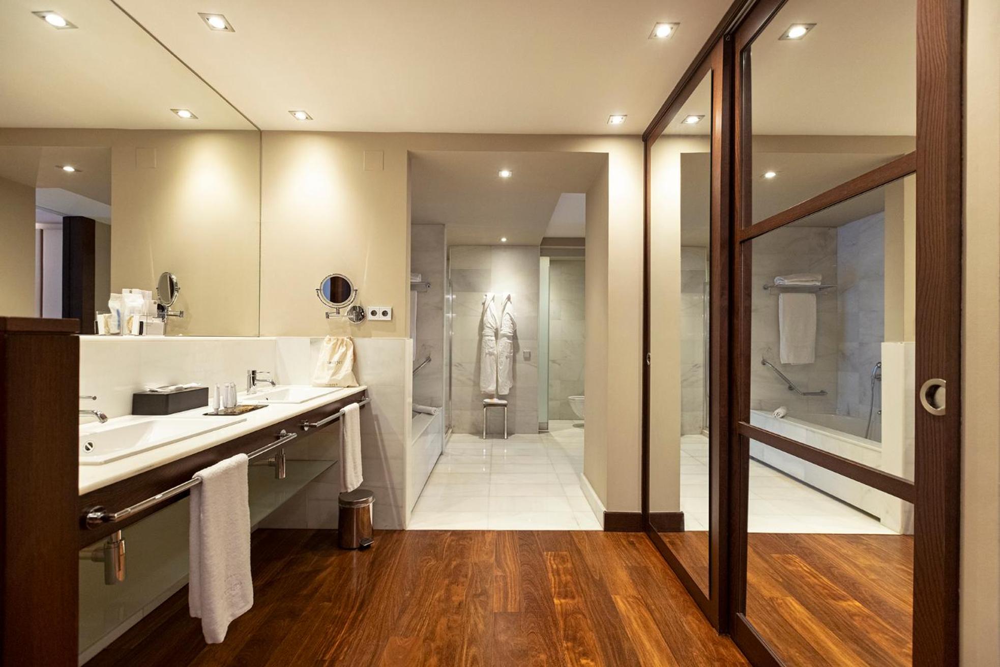 Junior Suite - Photo 4