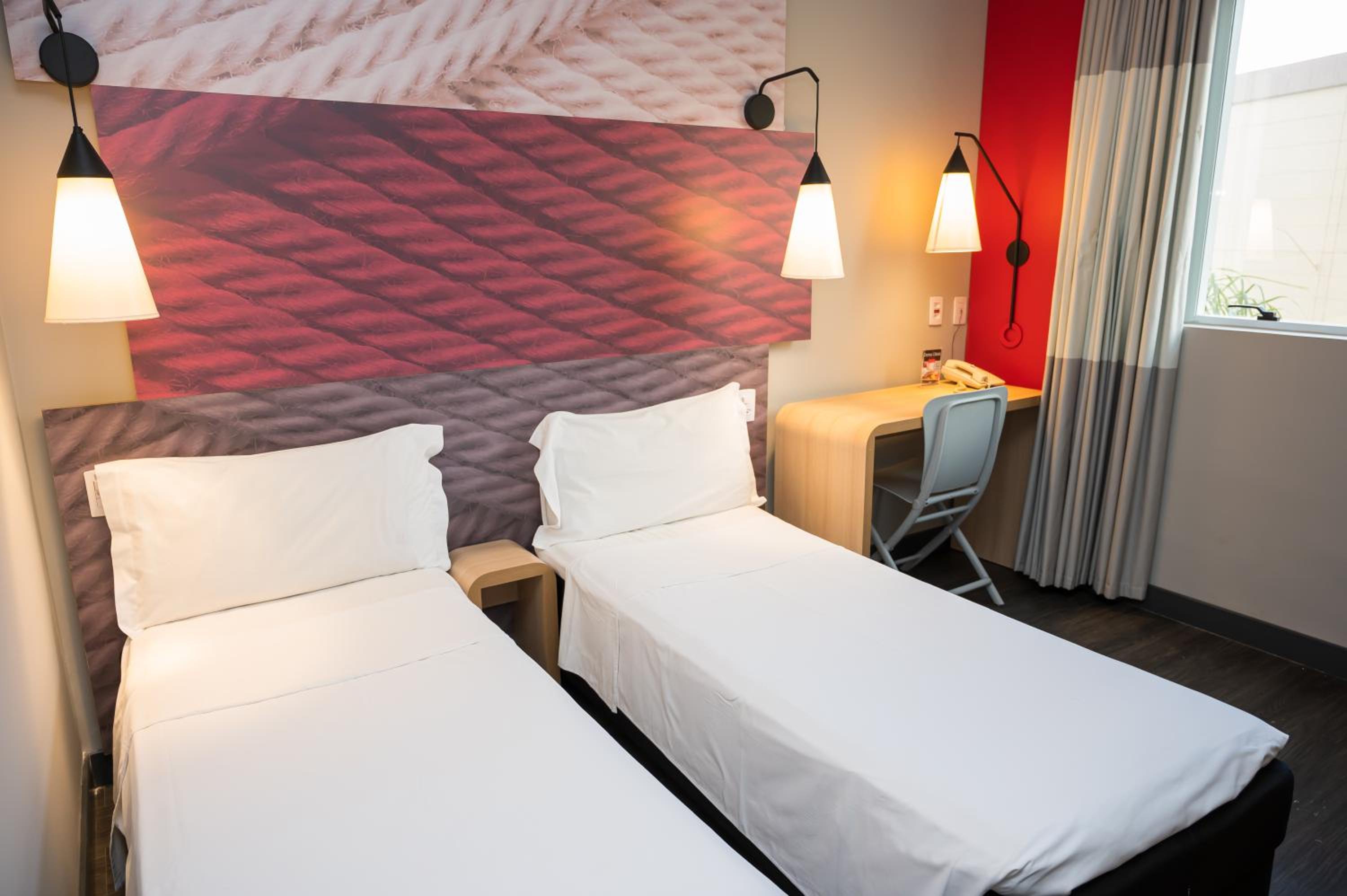Twin Room photo 2