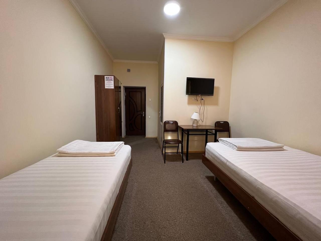 Twin Room photo 2