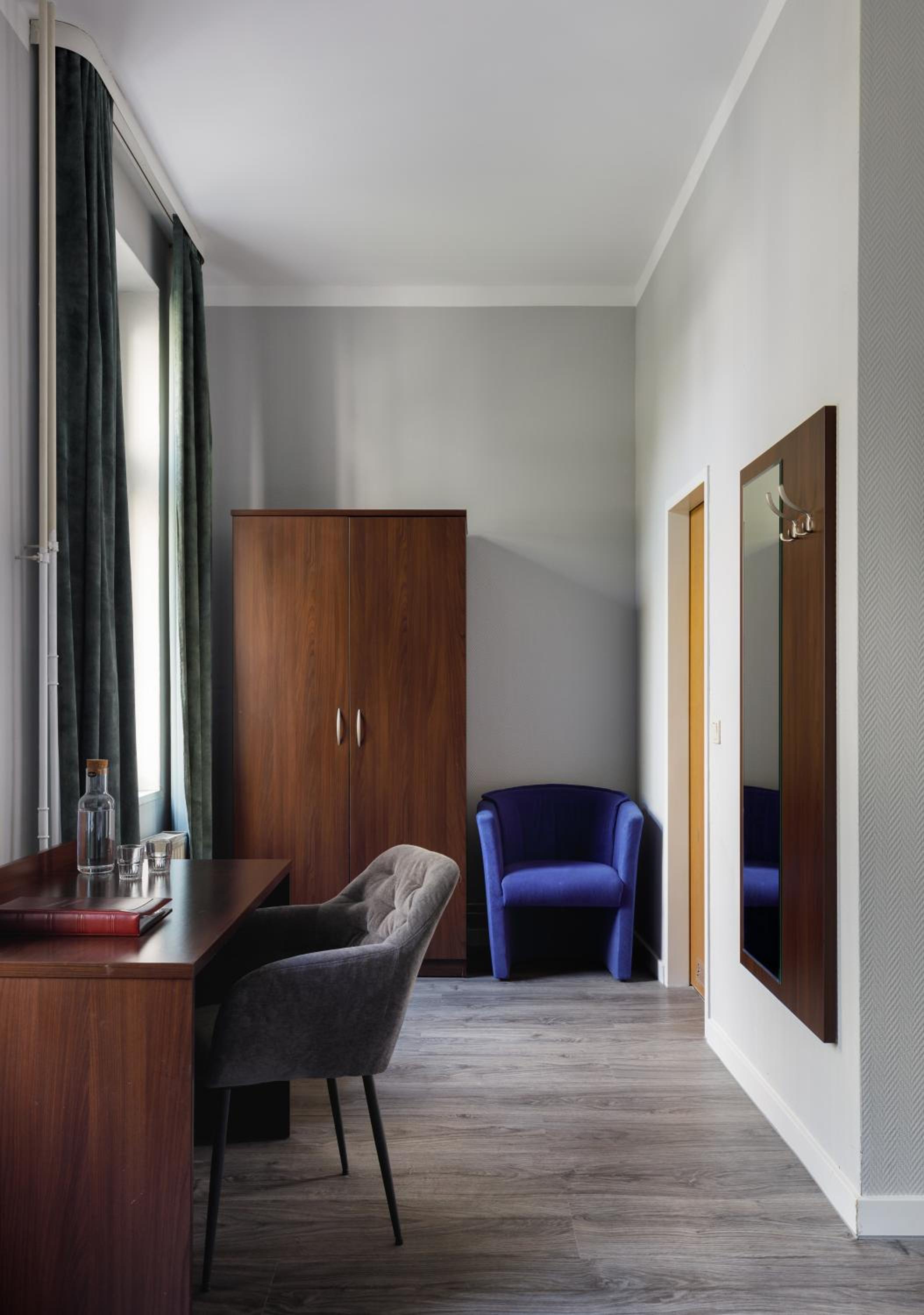 Standard Double or Twin Room photo 2