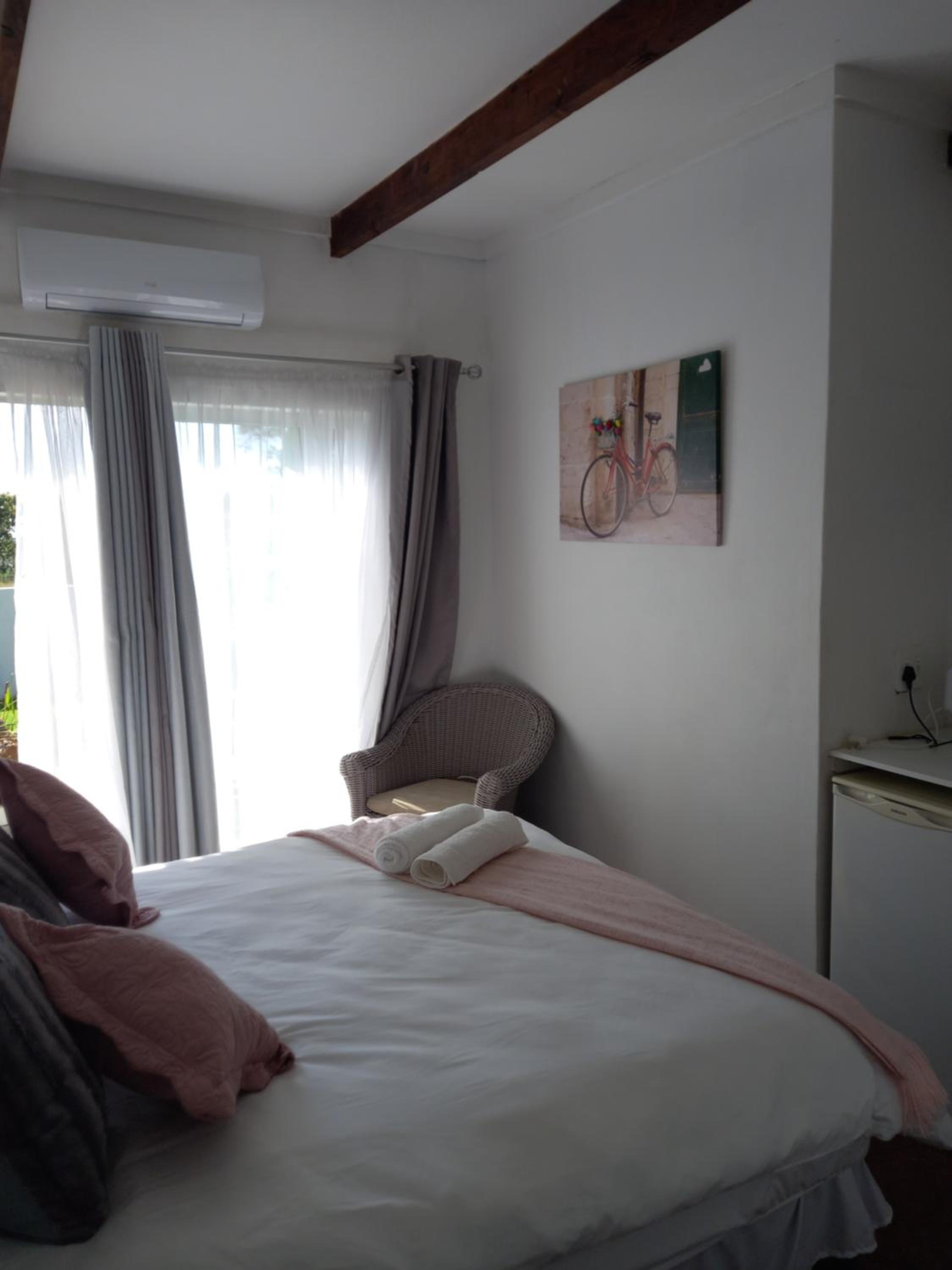 Deluxe Double Room with Shower photo 1
