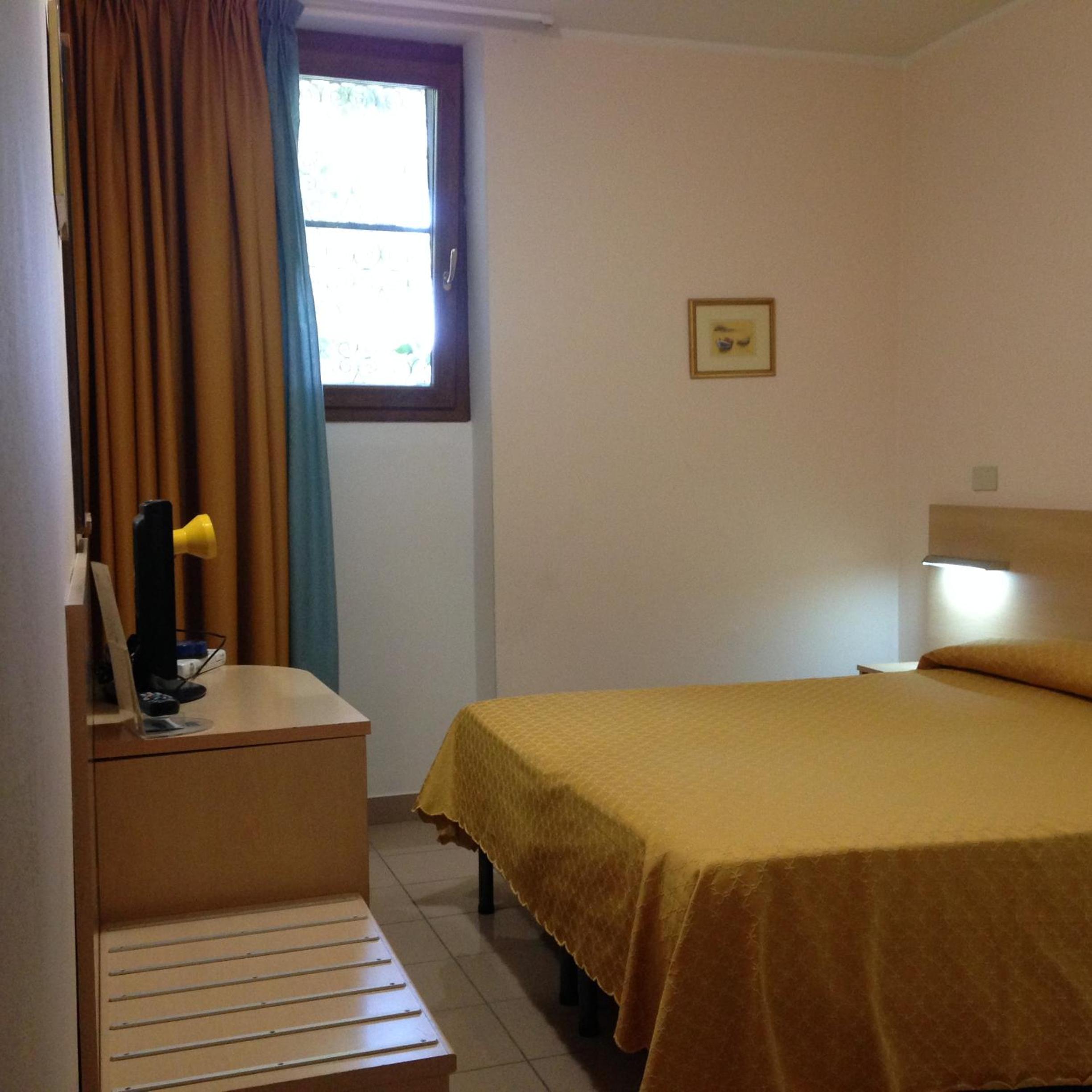 Single Room photo 3