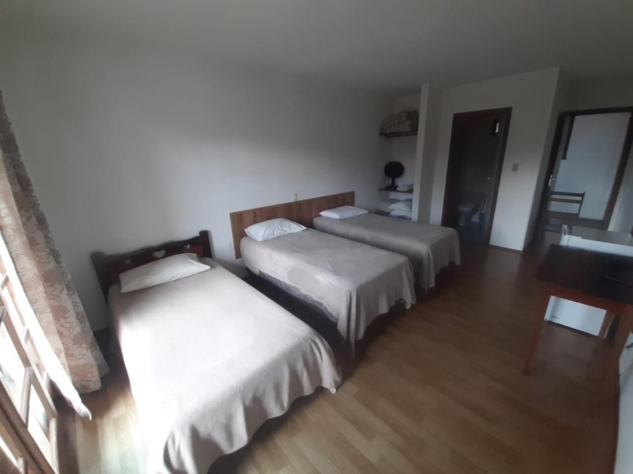 Classic Triple Room photo 2