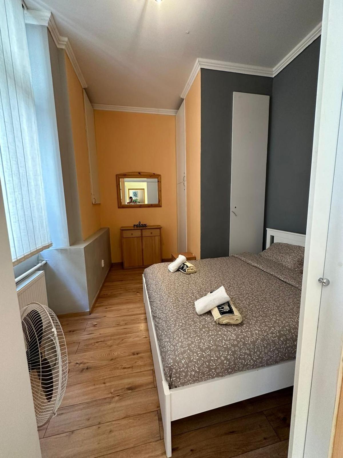 Two-Bedroom Apartment - Photo 20