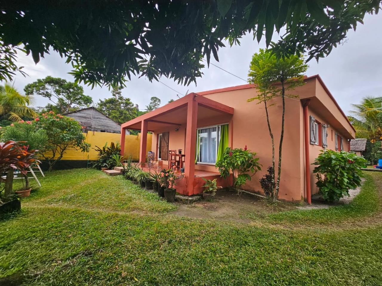 Three-Bedroom House photo 1