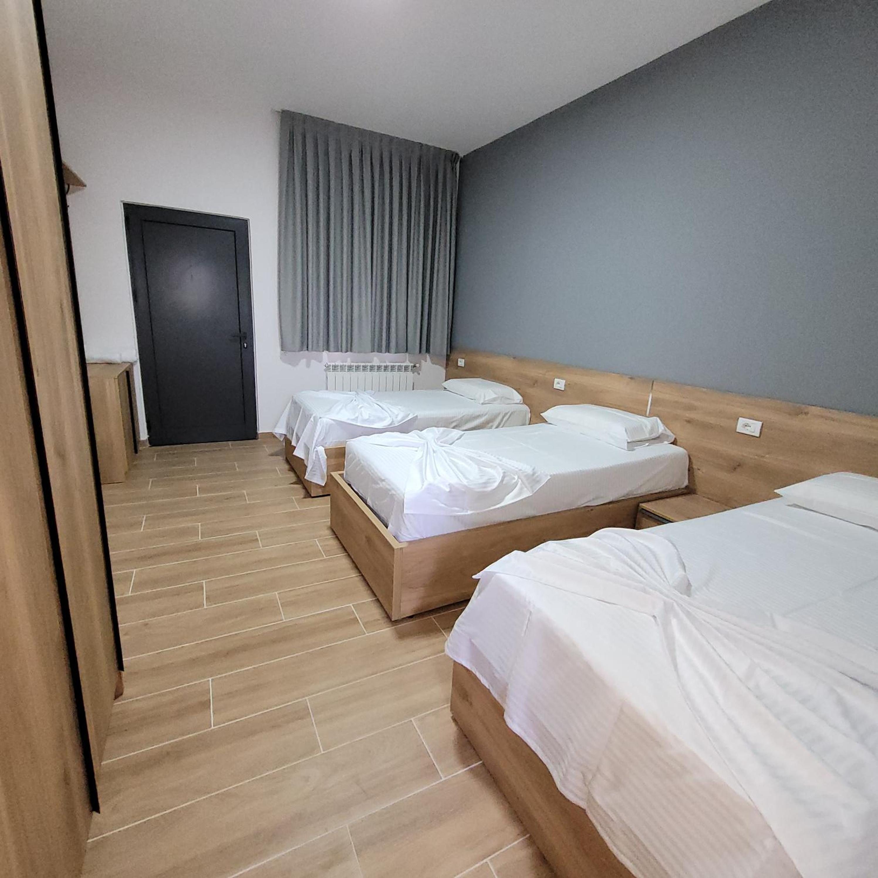 Standard Quadruple Room photo 2
