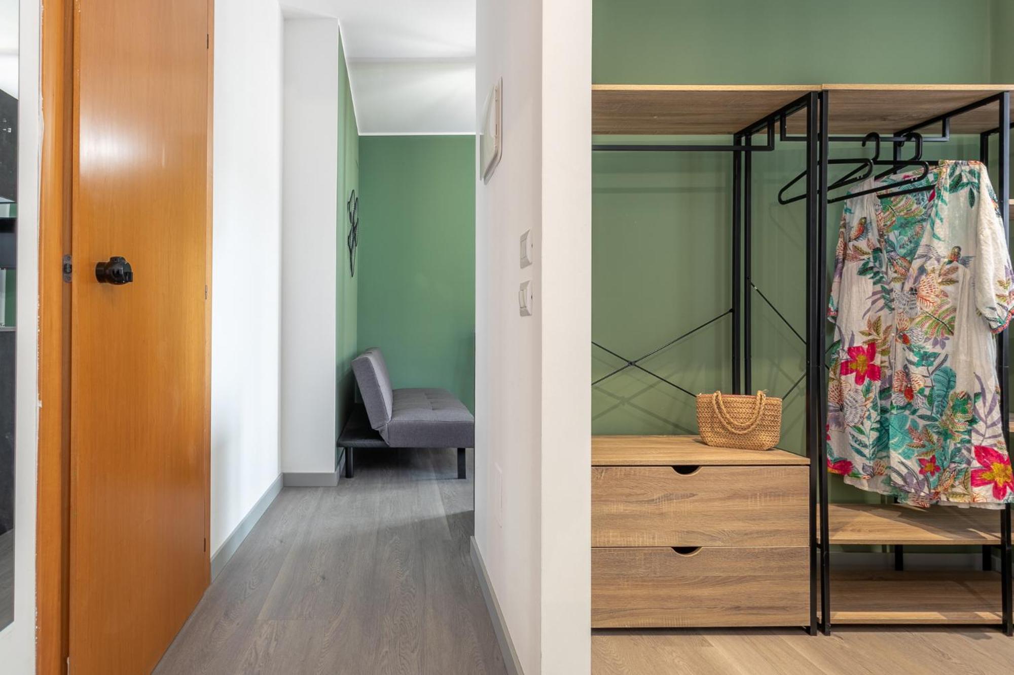 Apartment with Terrace photo 3
