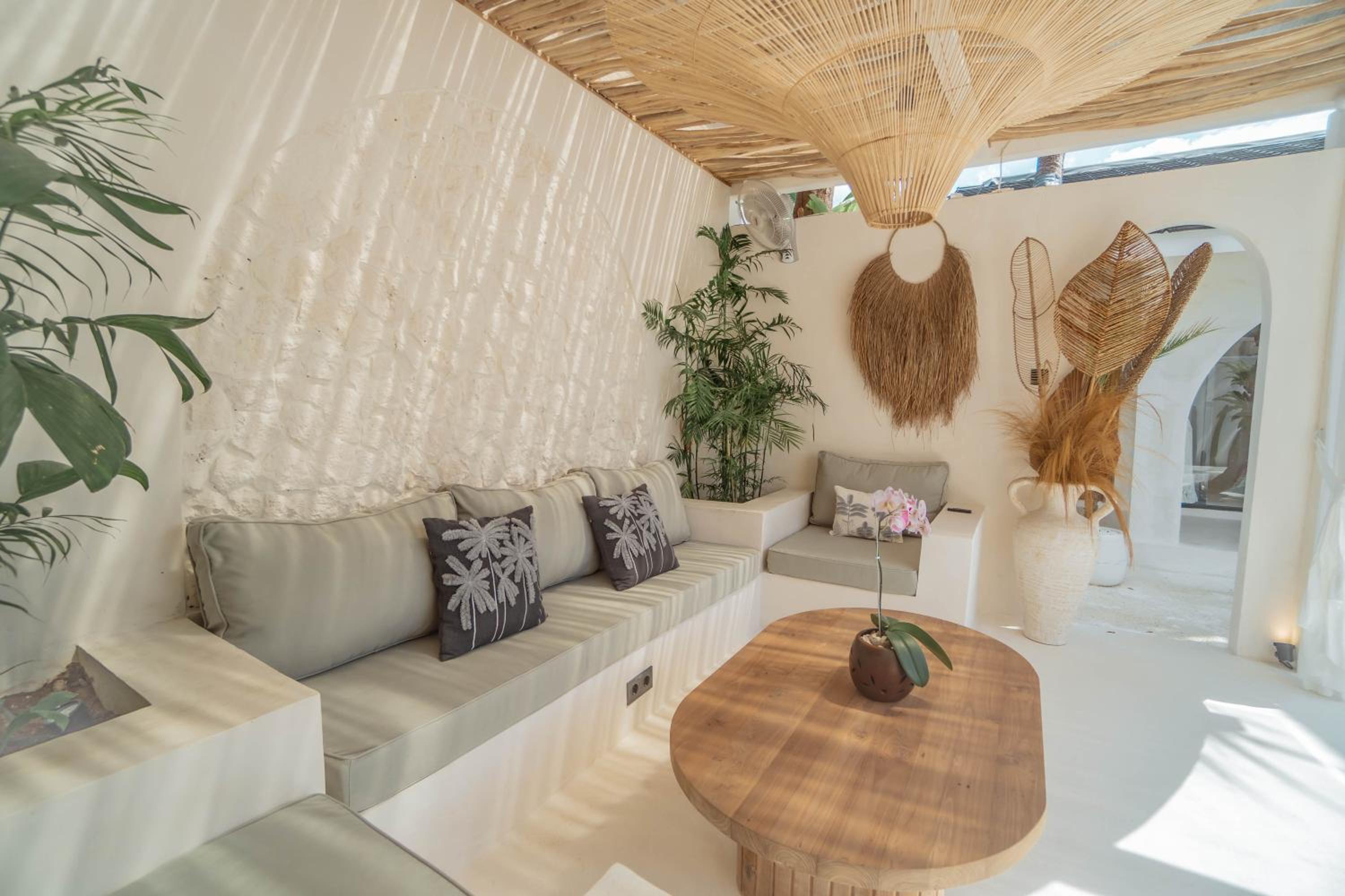 Three Bedroom Villas - Photo 14