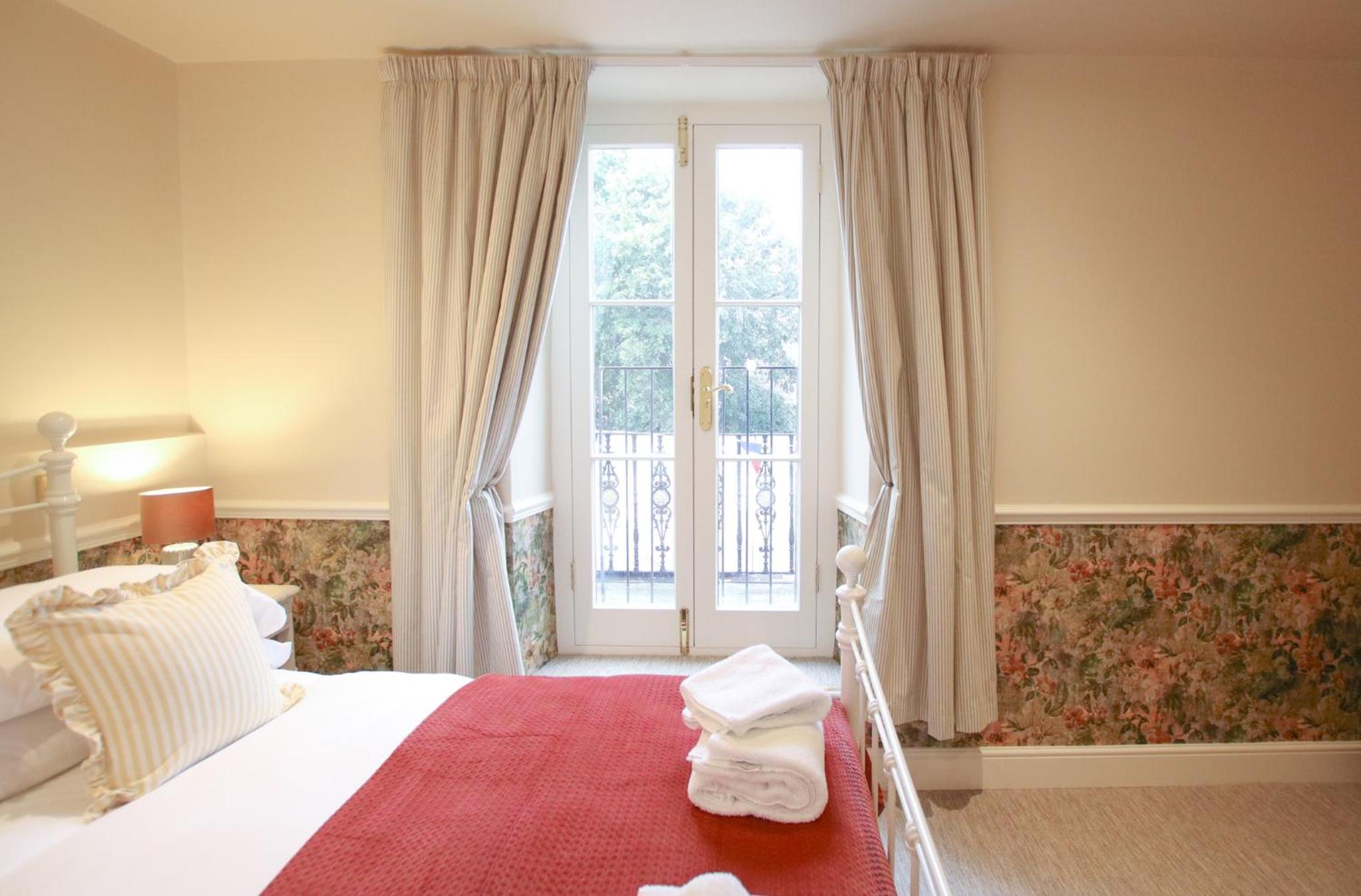 Standard Double Room photo 3