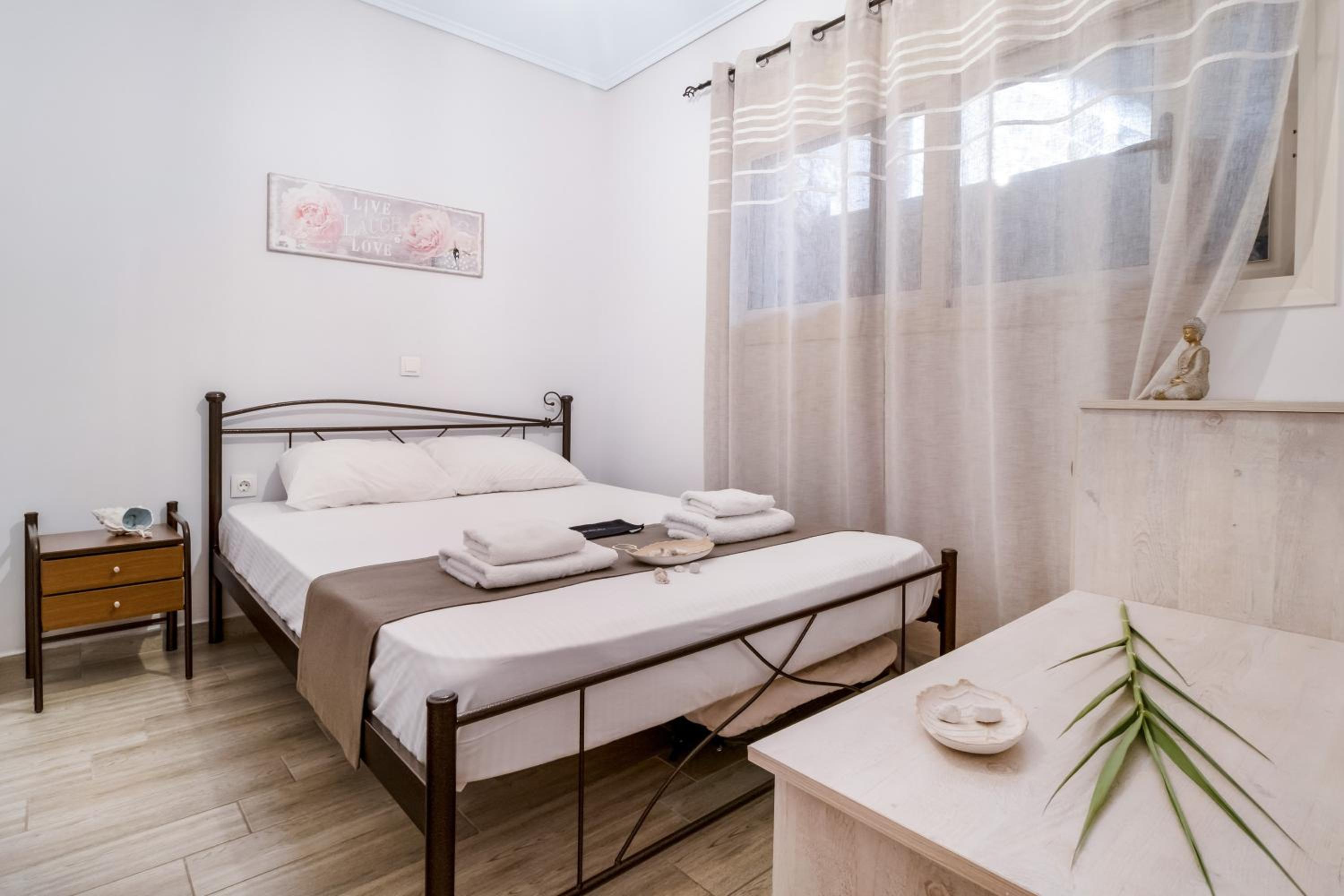 Superior One-Bedroom Apartment photo 1