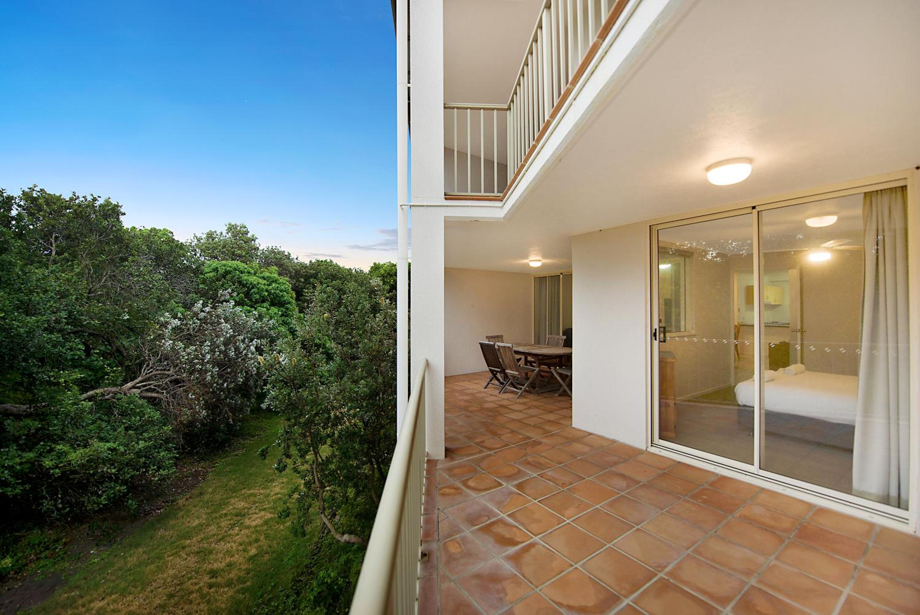 Three-Bedroom Garden/National Park Side Apartment