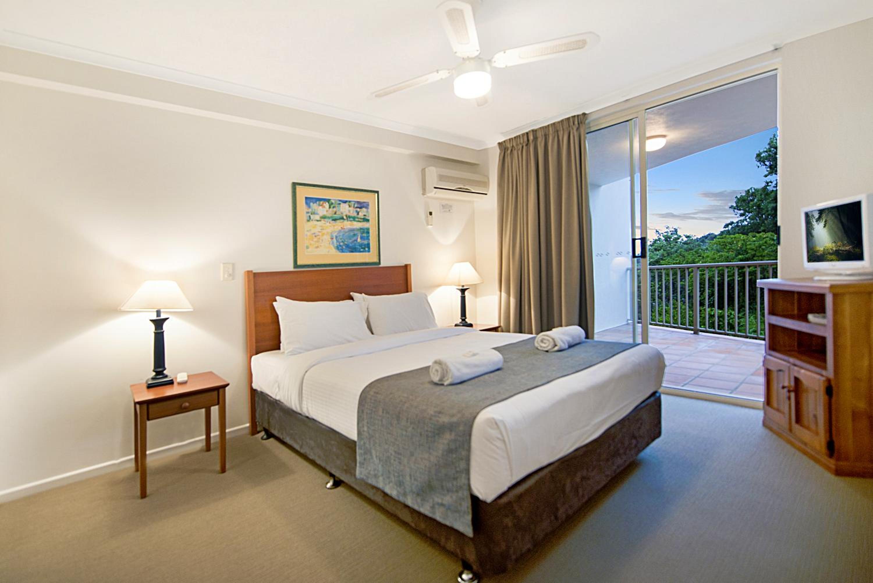 One-Bedroom Garden/National Park Side Apartment