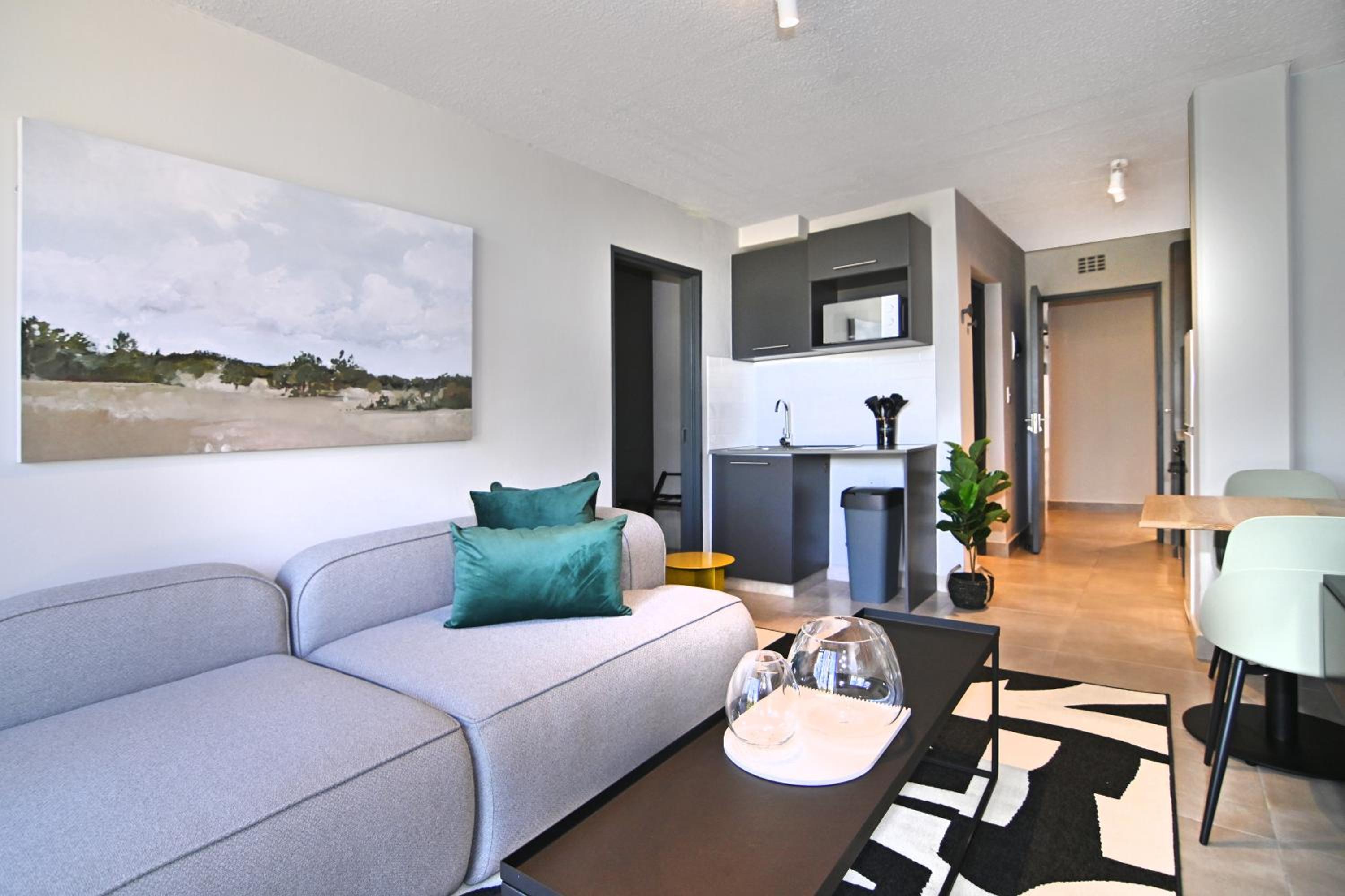 Superior Apartment - Photo 11