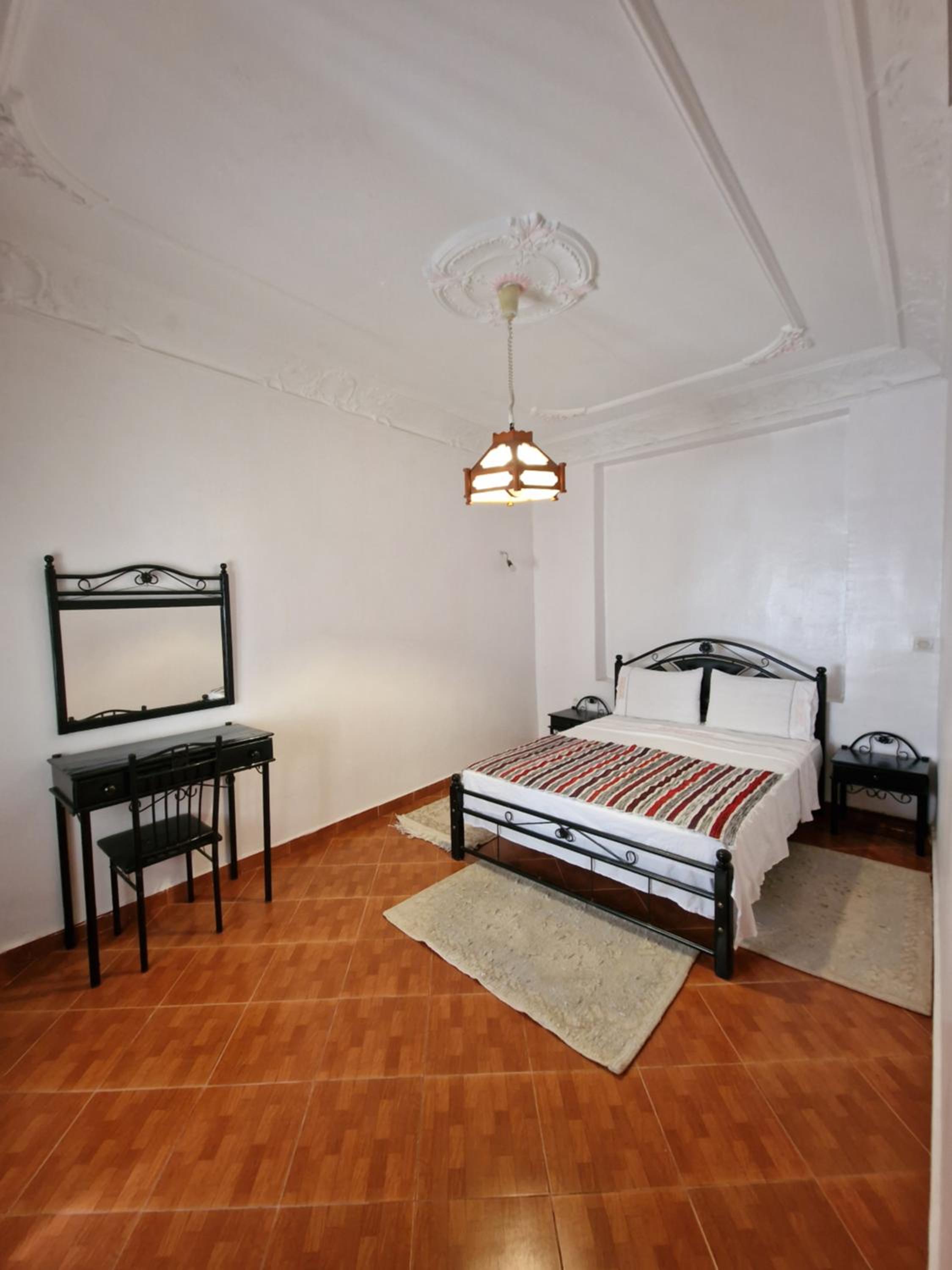 Two-Bedroom Apartment with Balcony photo 3