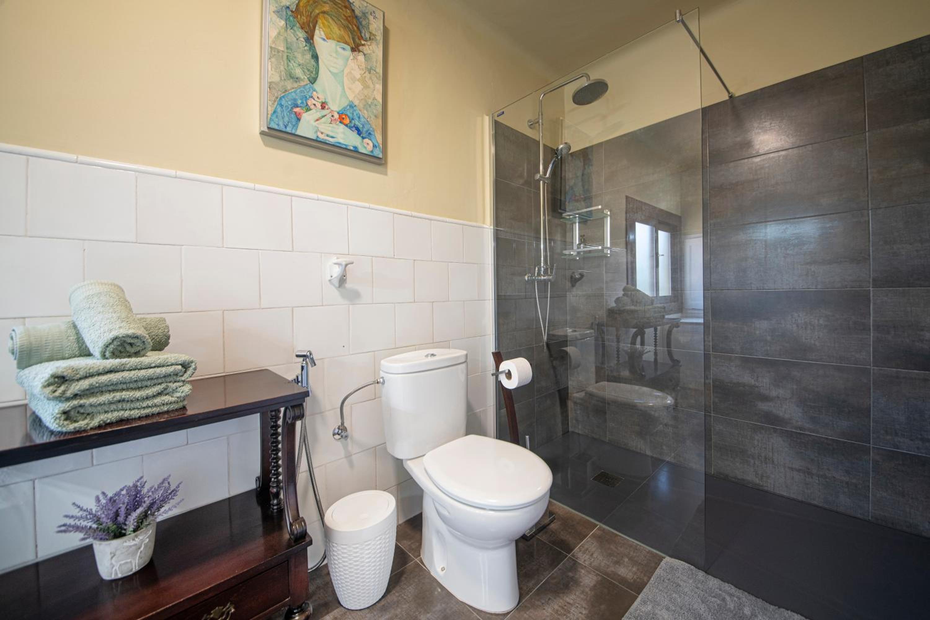Double Room with Garden View - Photo 11