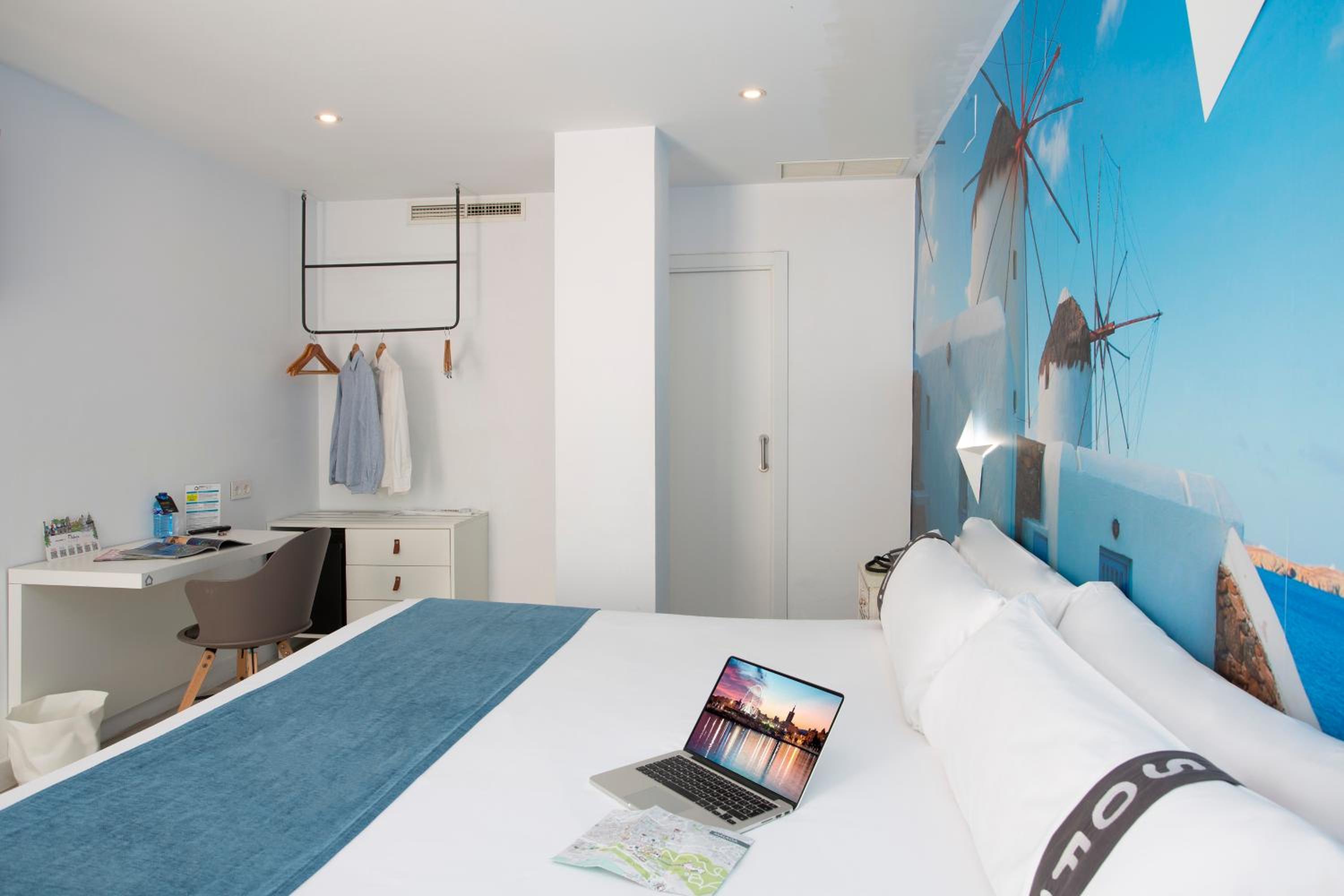 Economy Interior Double Room - Photo 14