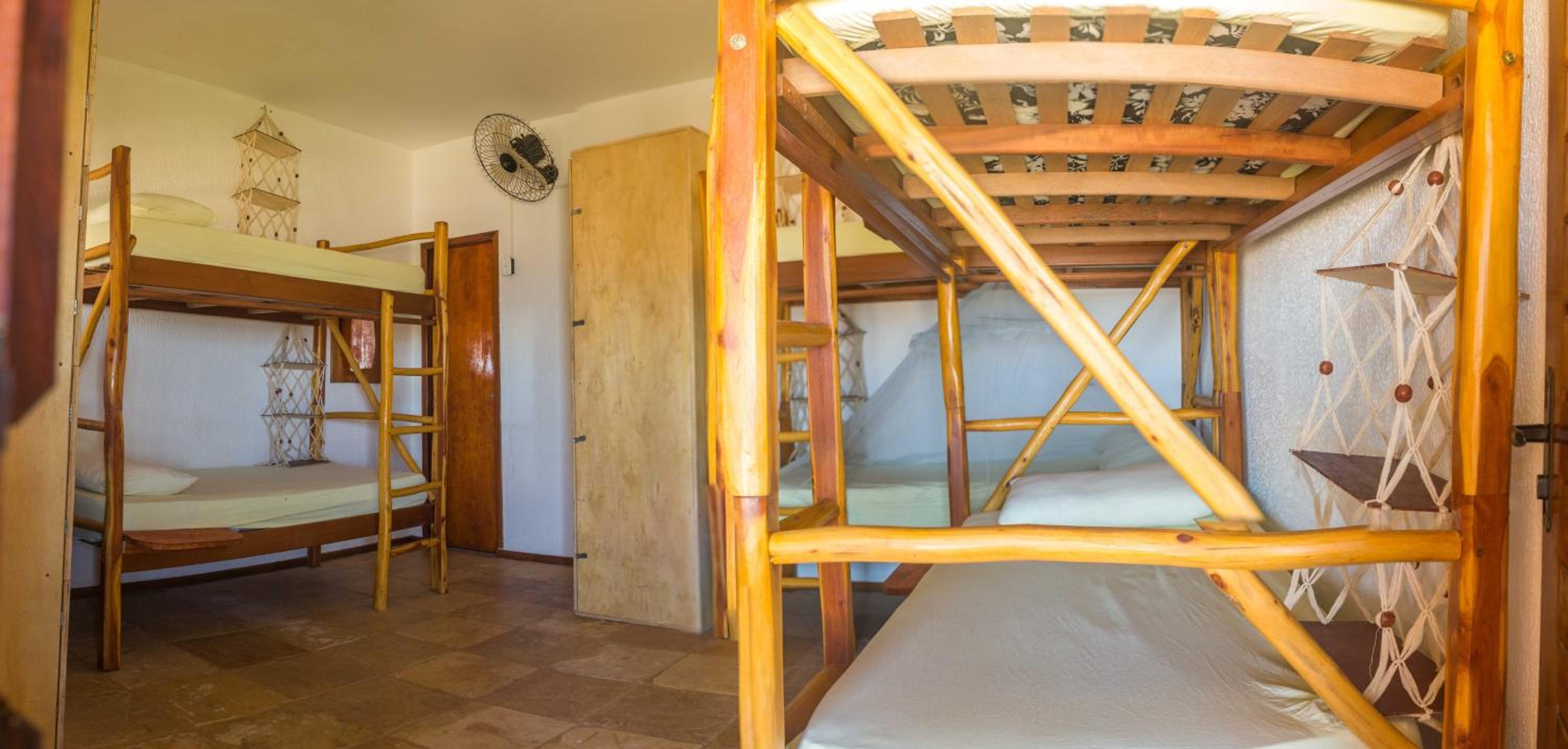 Bed In 6-Bed Mixed Dormitory Room photo 3