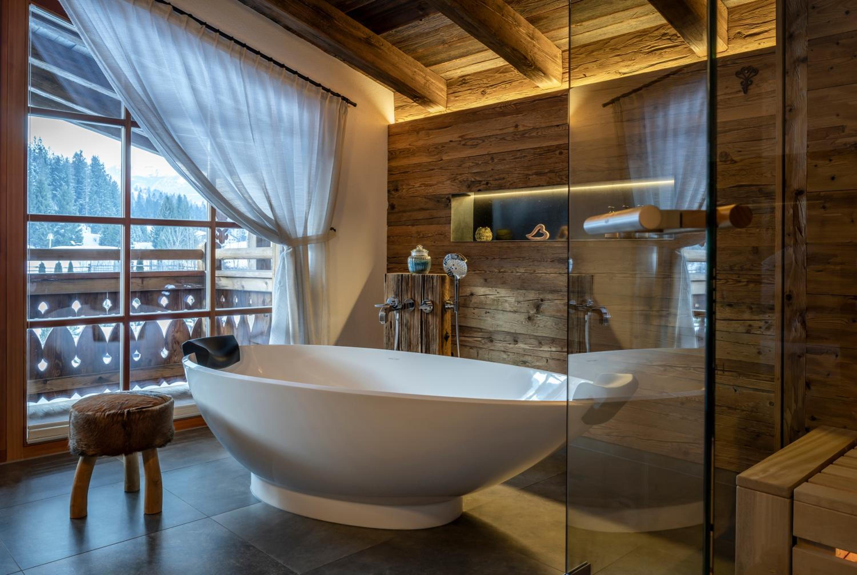 Villa photo 3