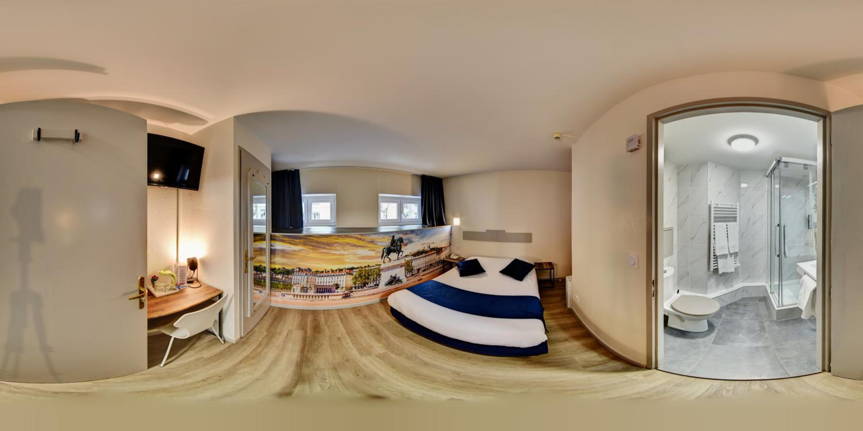 Standard Double Room - Photo 6