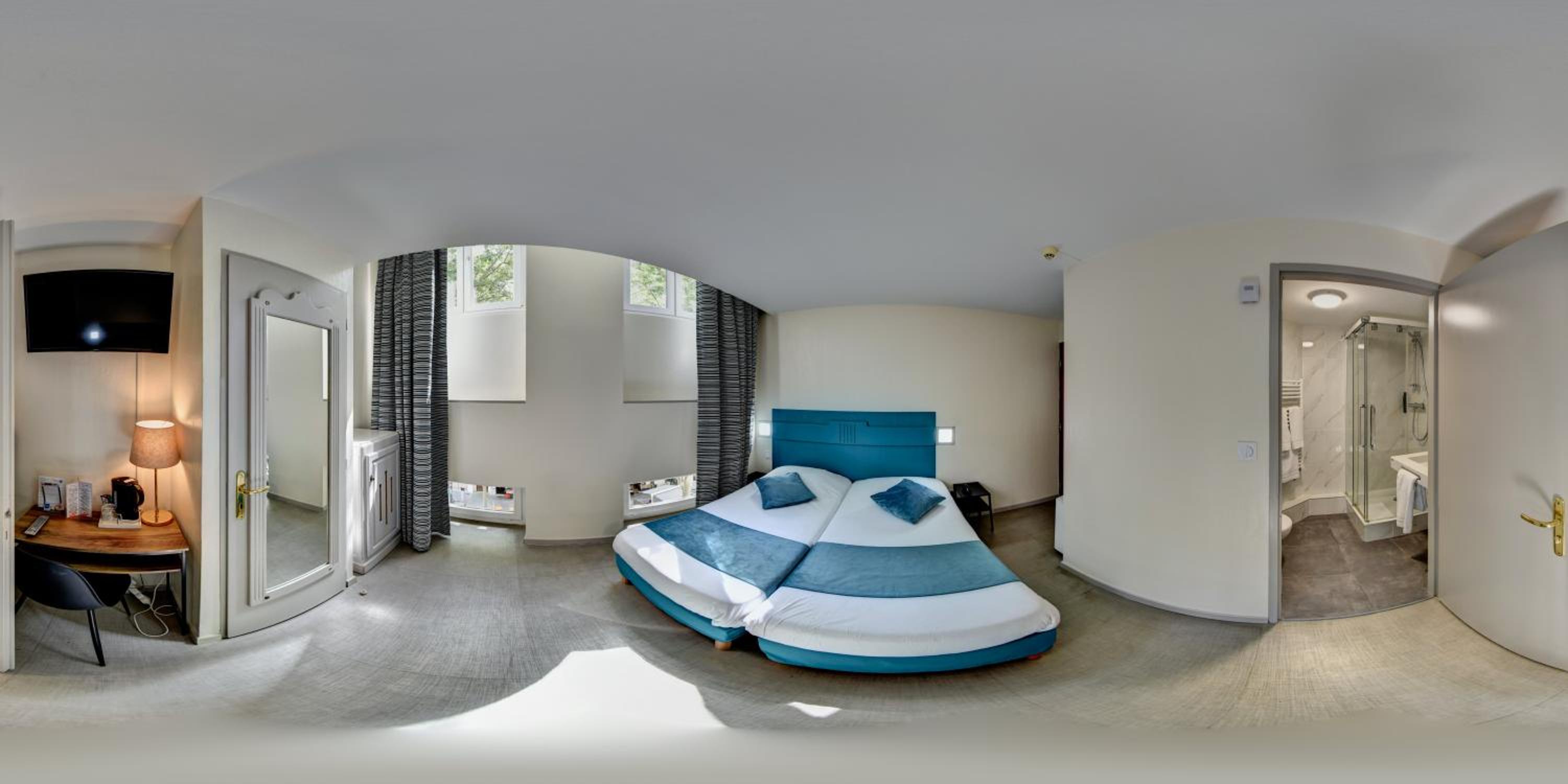 Prestige Double or Twin Room - Photo 5