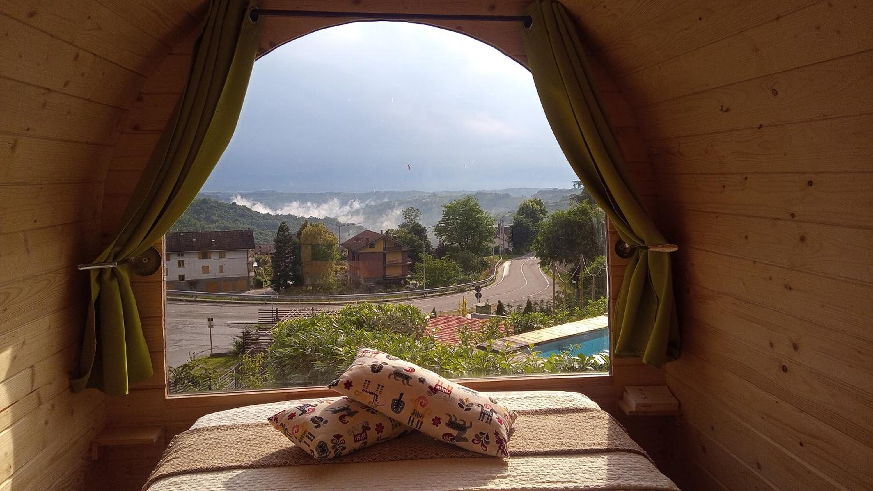 Junior Suite with Mountain View - Photo 2