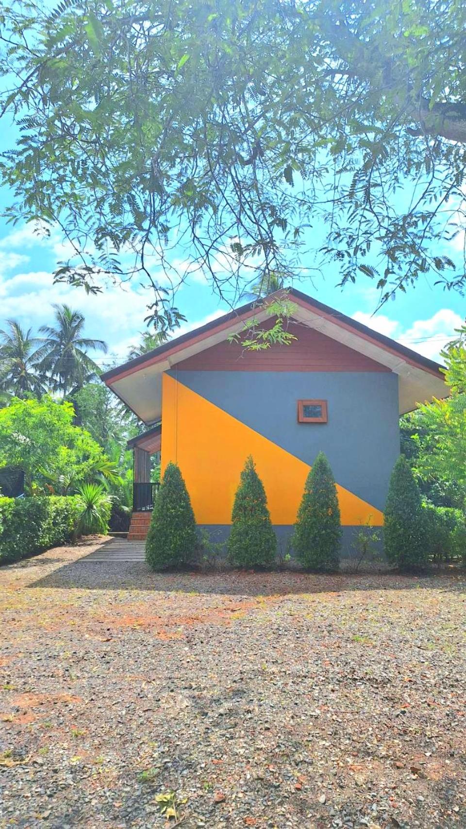 Villa photo 2