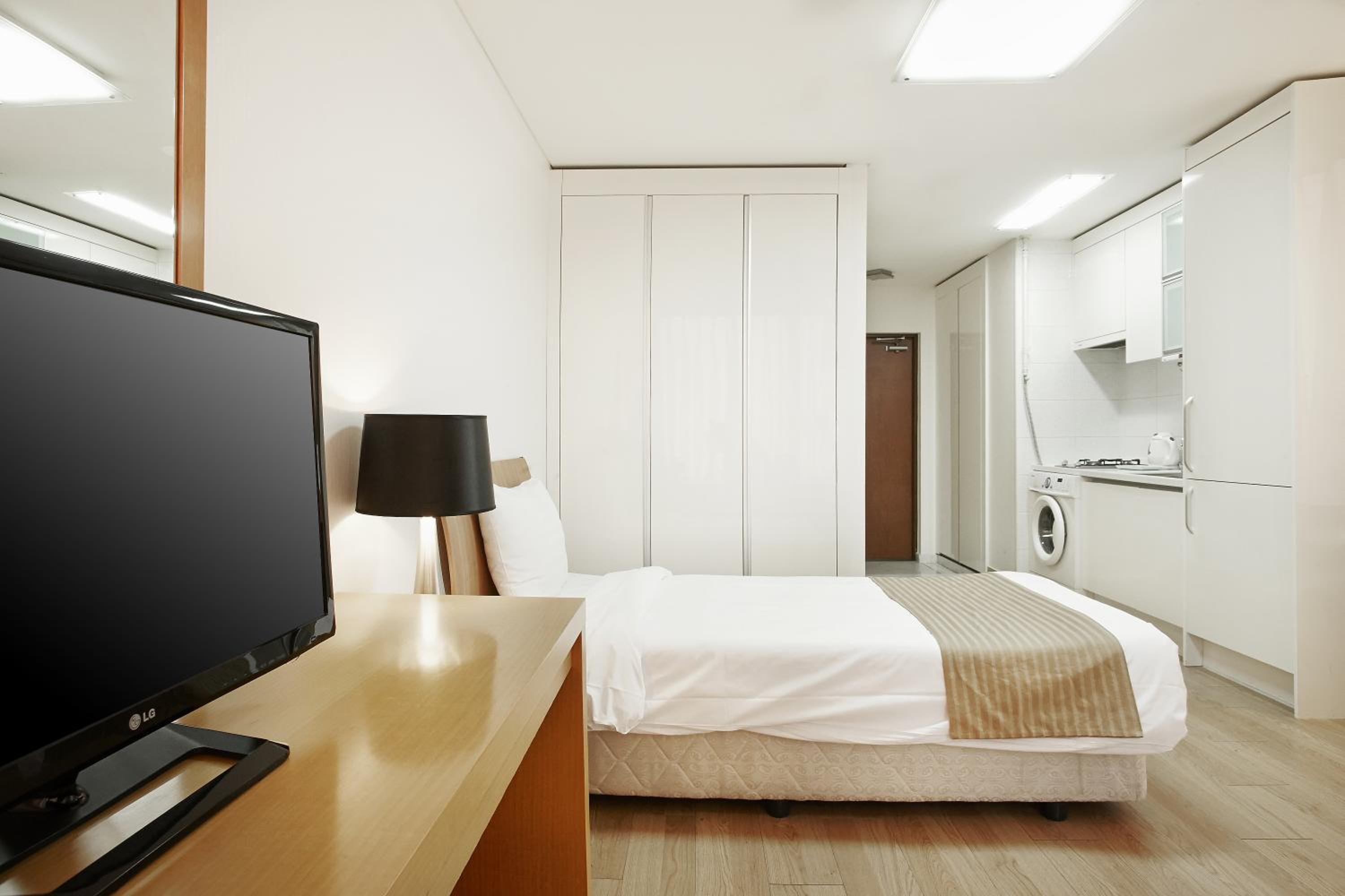 Single Room photo 3