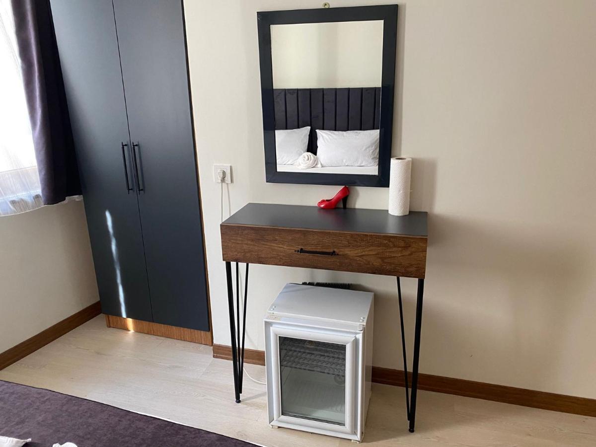 Economy Double Room photo 2