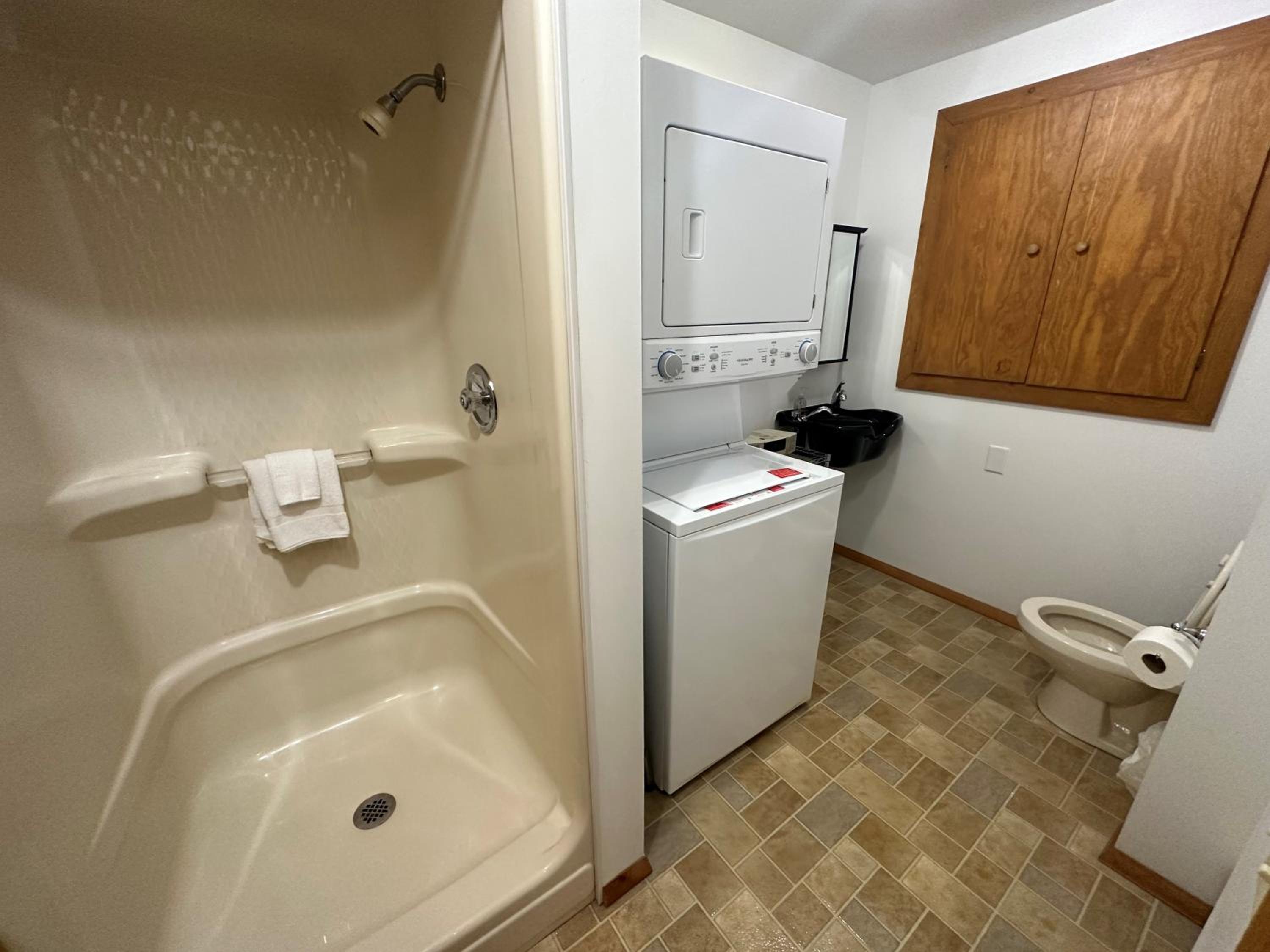 Two-Bedroom Holiday Home photo 2